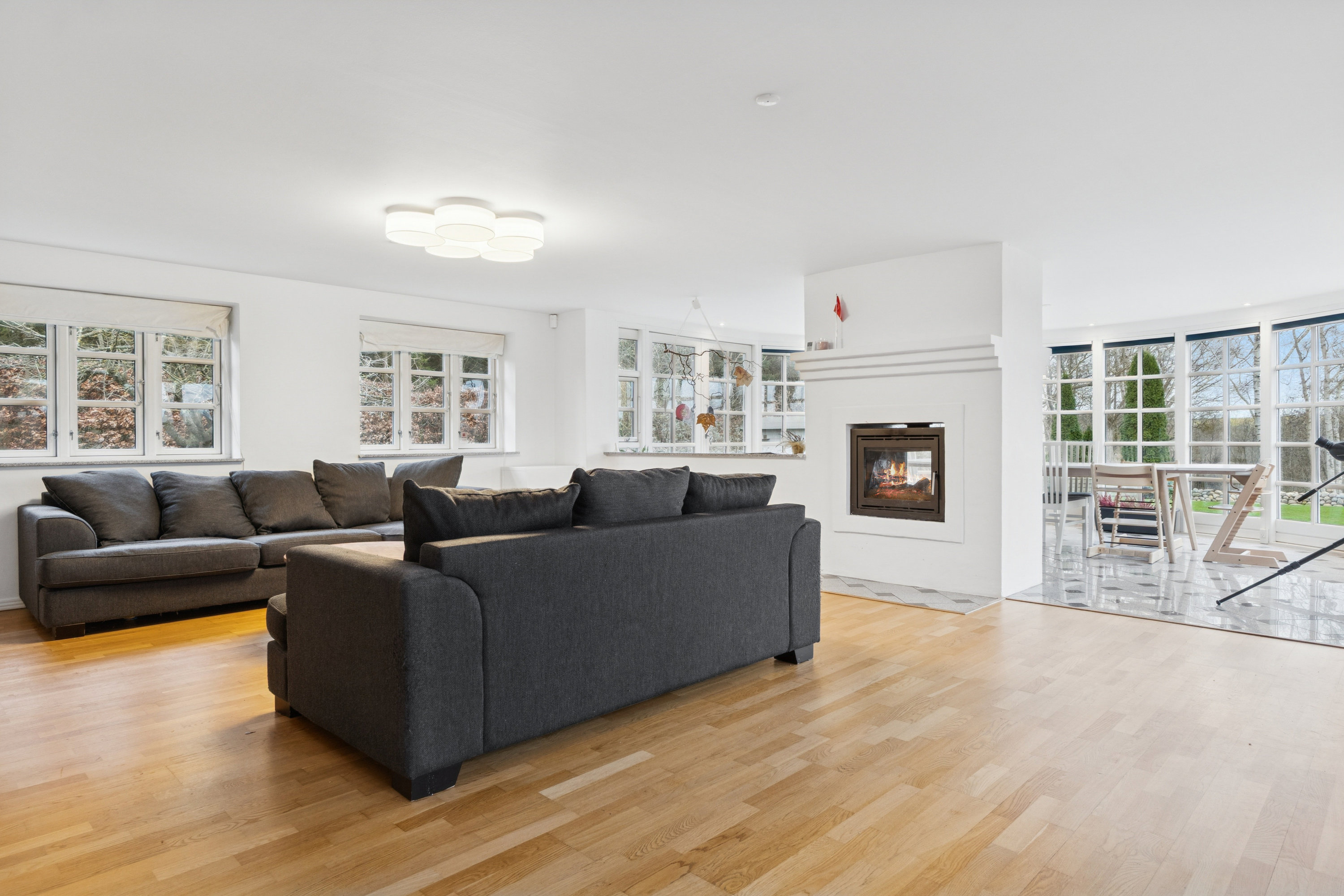 Fremhævet stue billede i fuldskærmstilstand. Billede af Brordrupvej 39, 4621 Gadstrup