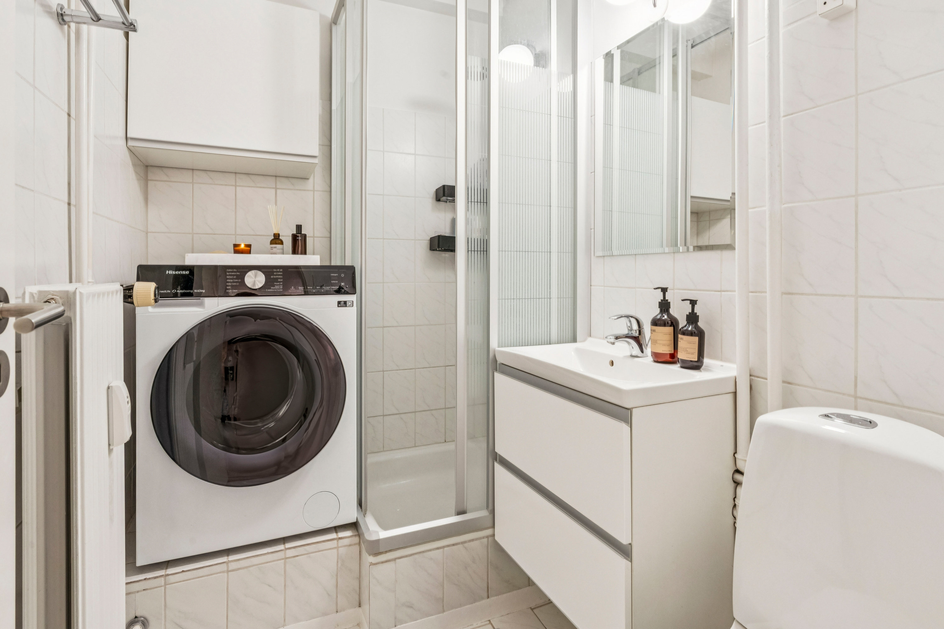 Fremhævet badeværelse billede i fuldskærmstilstand. Billede af Fyrrebakken 4, 1. th., 9000 Aalborg