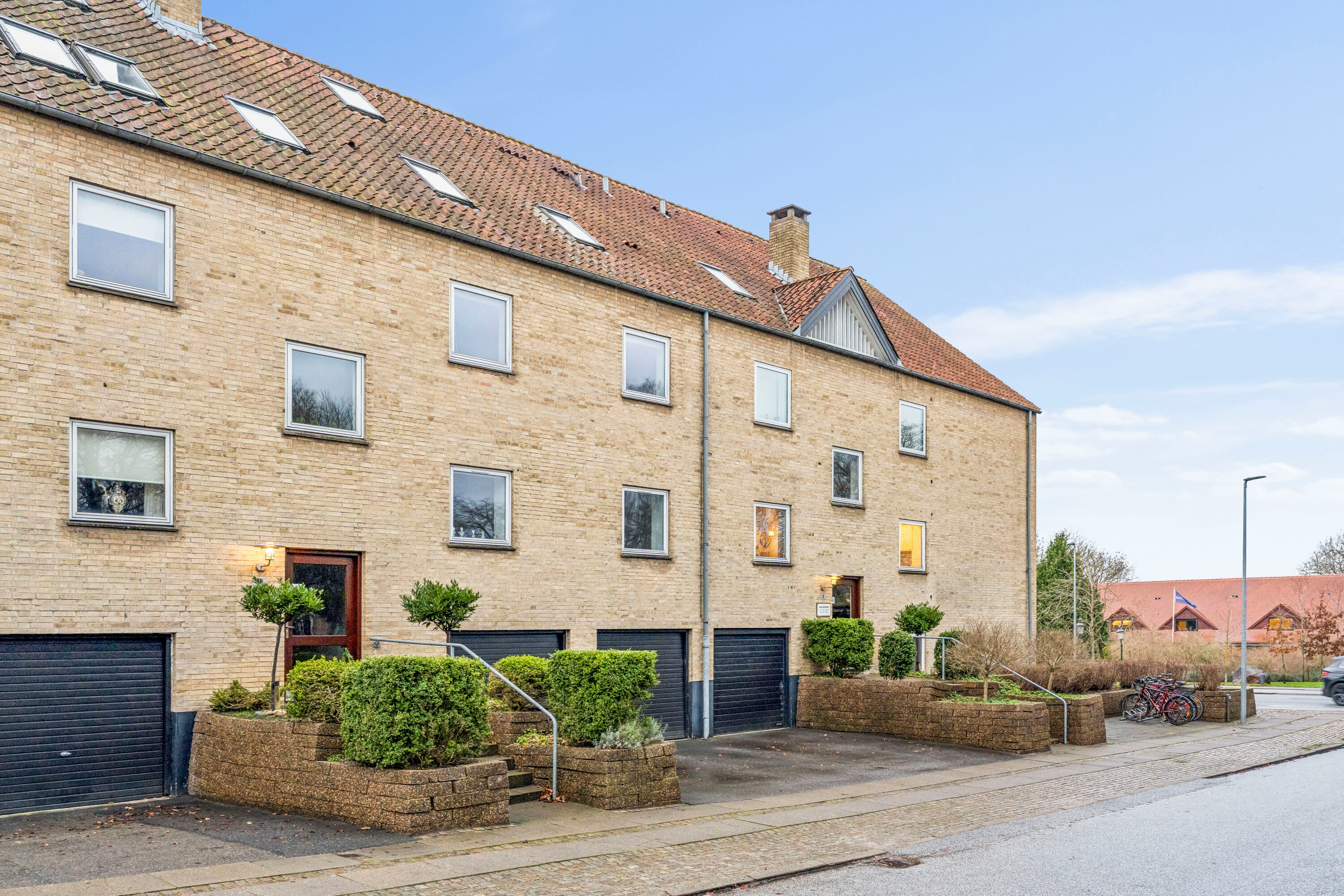 Fremhævet andet billede i fuldskærmstilstand. Billede af Fyrrebakken 4, 1. th., 9000 Aalborg