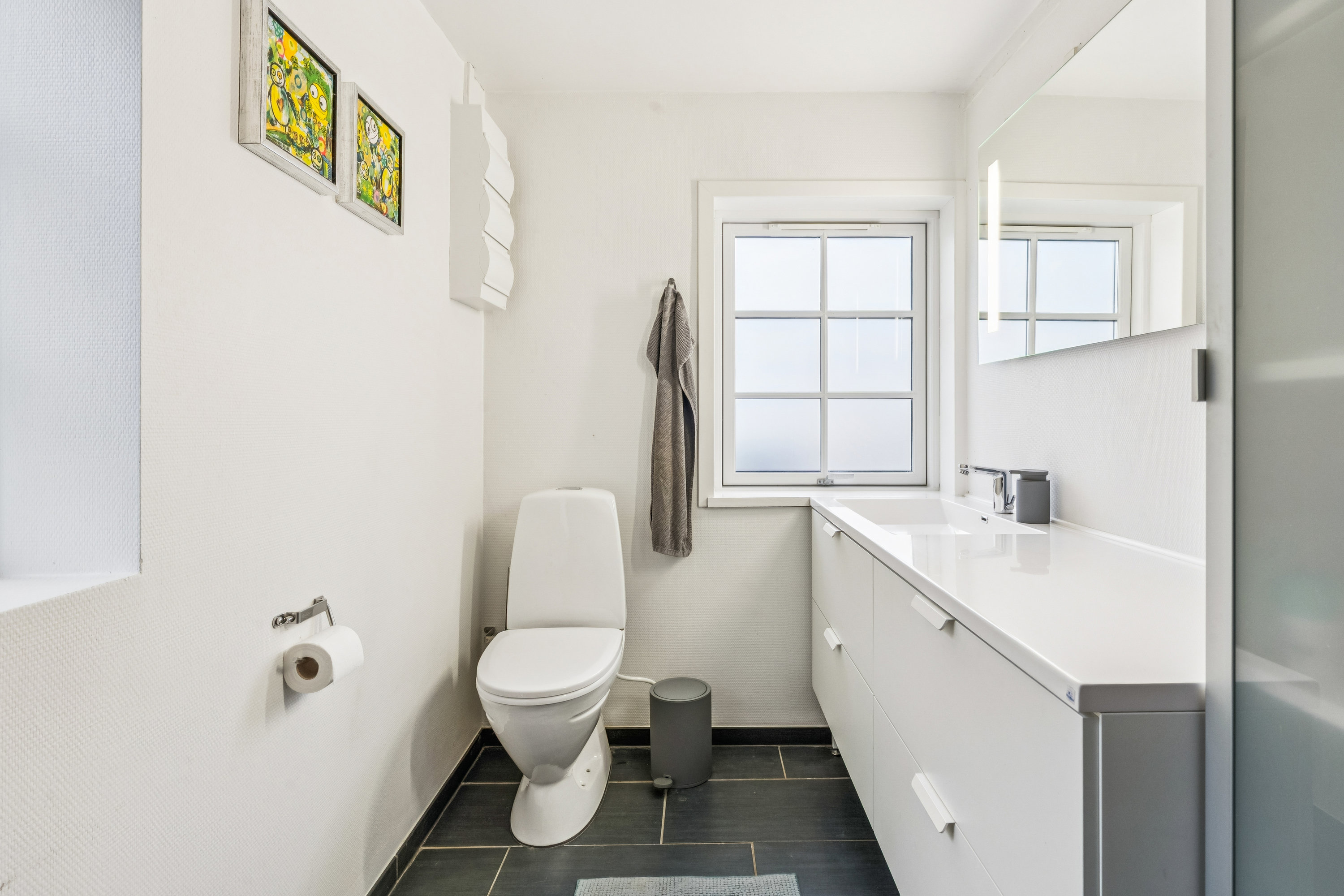 Fremhævet badeværelse billede i fuldskærmstilstand. Billede af Skipperstræde 4, Sebbersund, 9240 Nibe