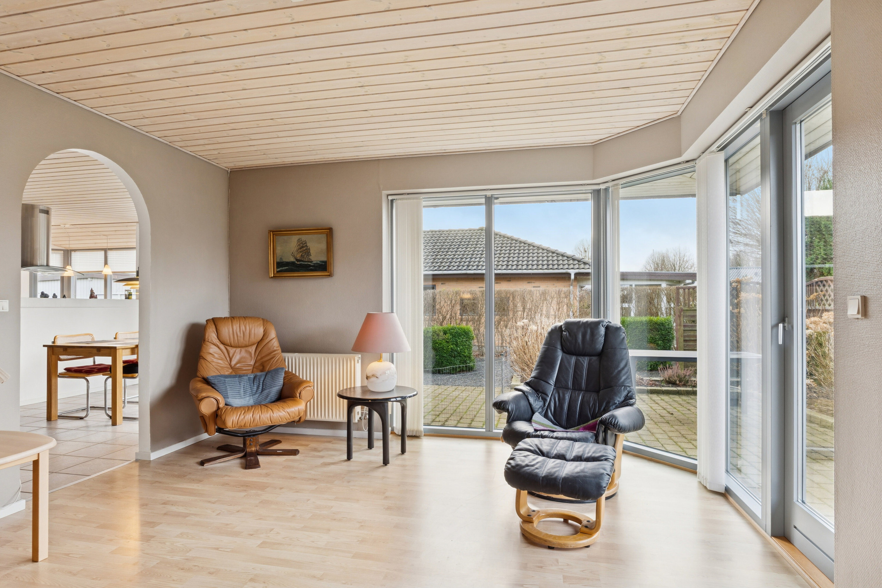 Fremhævet stue billede i fuldskærmstilstand. Billede af Henry Heerups Vej 41, 7430 Ikast