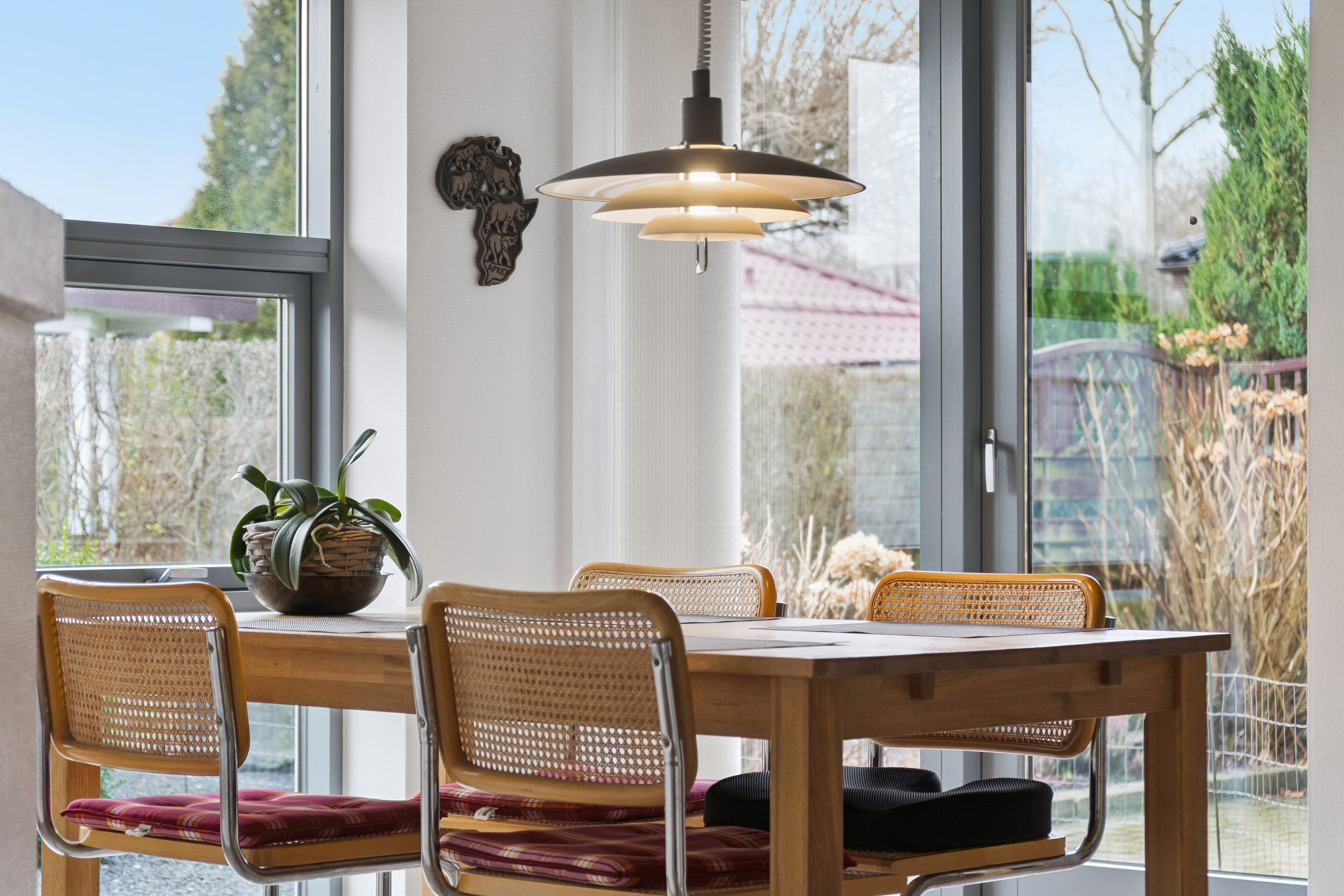 Fremhævet spisestue billede i fuldskærmstilstand. Billede af Henry Heerups Vej 41, 7430 Ikast