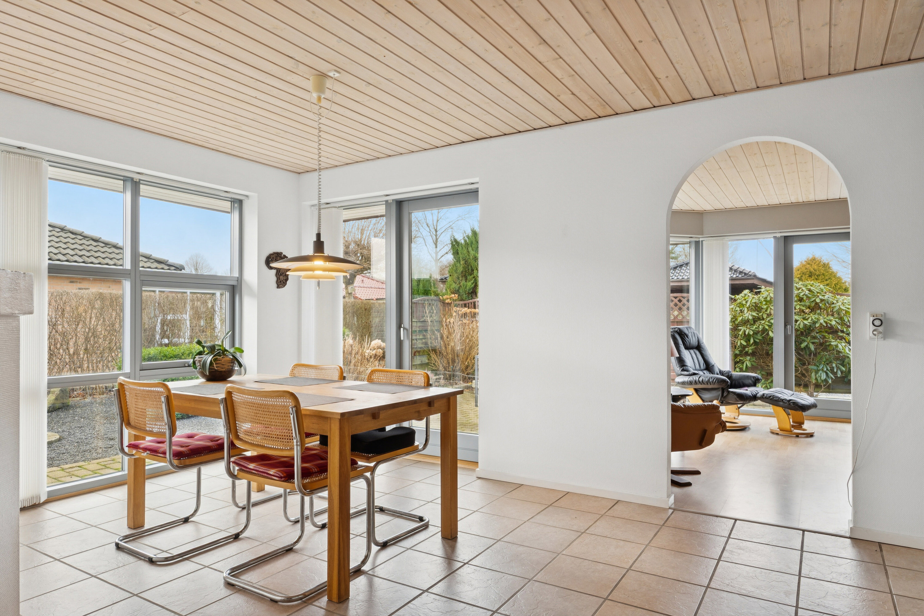 Fremhævet spisestue billede i fuldskærmstilstand. Billede af Henry Heerups Vej 41, 7430 Ikast