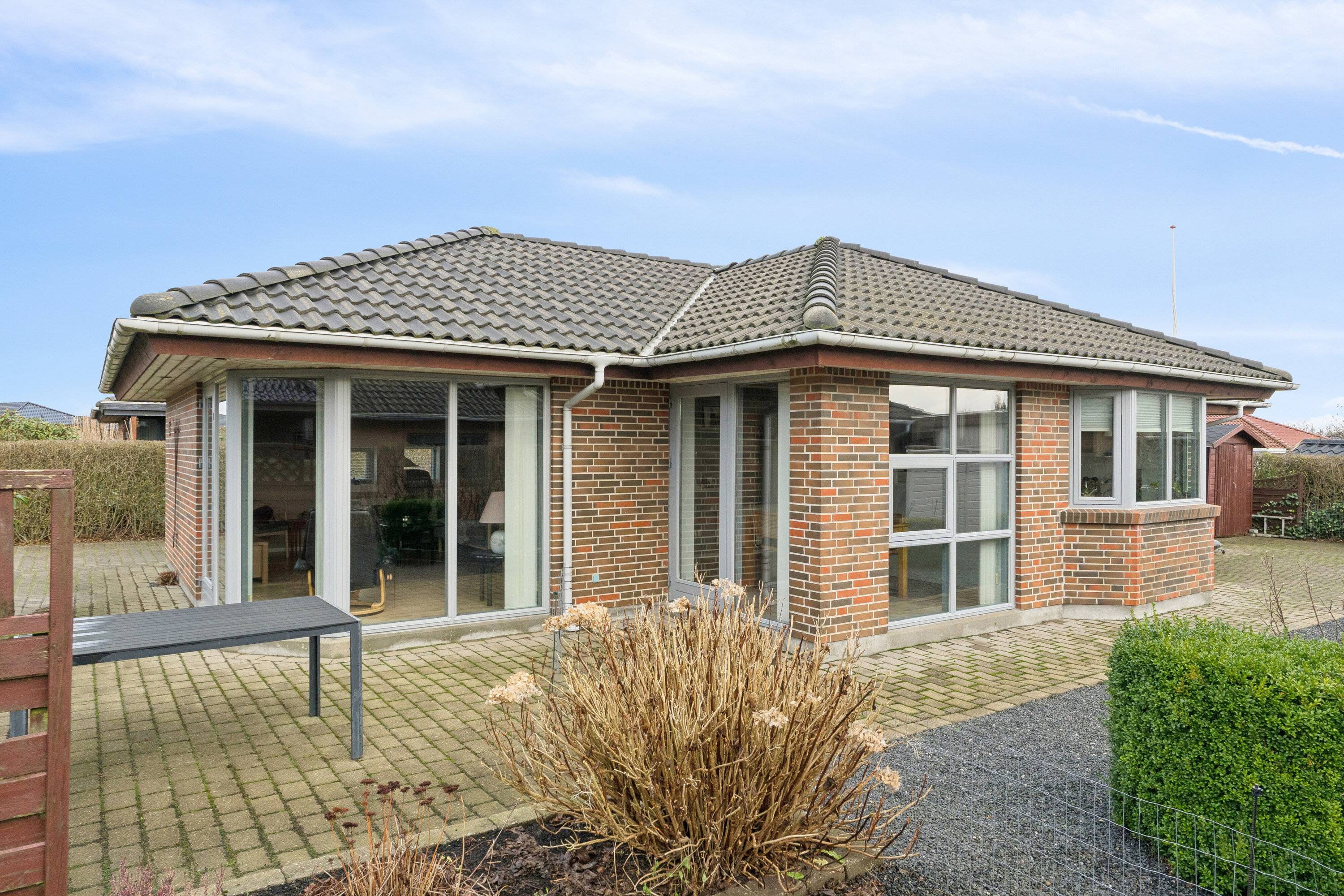 Fremhævet set fra haven billede i fuldskærmstilstand. Billede af Henry Heerups Vej 41, 7430 Ikast