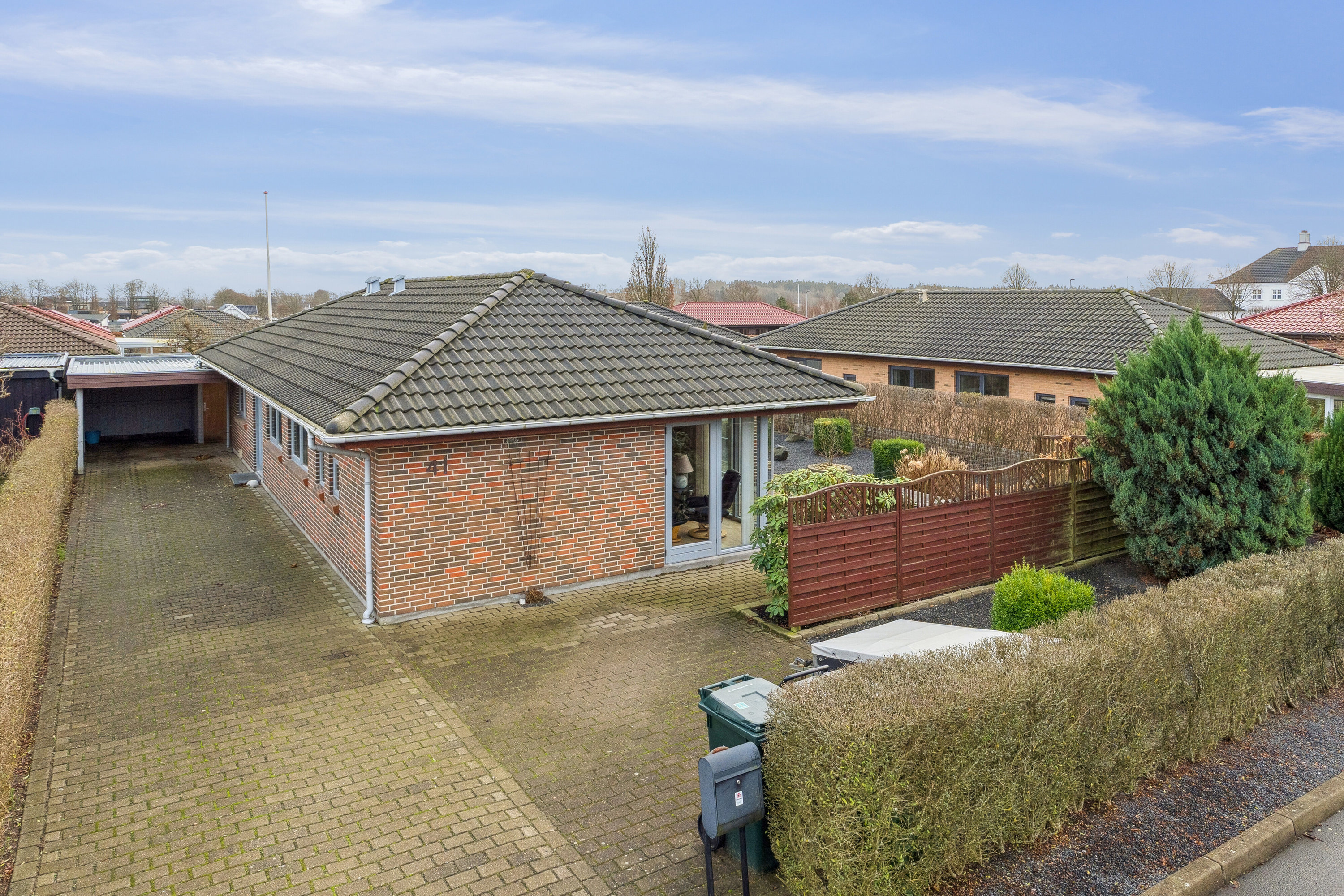 Fremhævet set fra vejen billede i fuldskærmstilstand. Billede af Henry Heerups Vej 41, 7430 Ikast