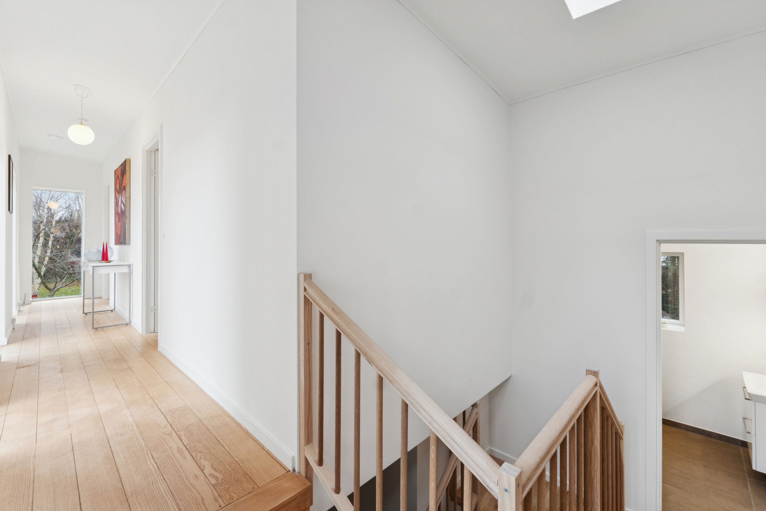 Fremhævet gang billede i fuldskærmstilstand. Billede af Knuds Alle 27, 2800 Kongens Lyngby