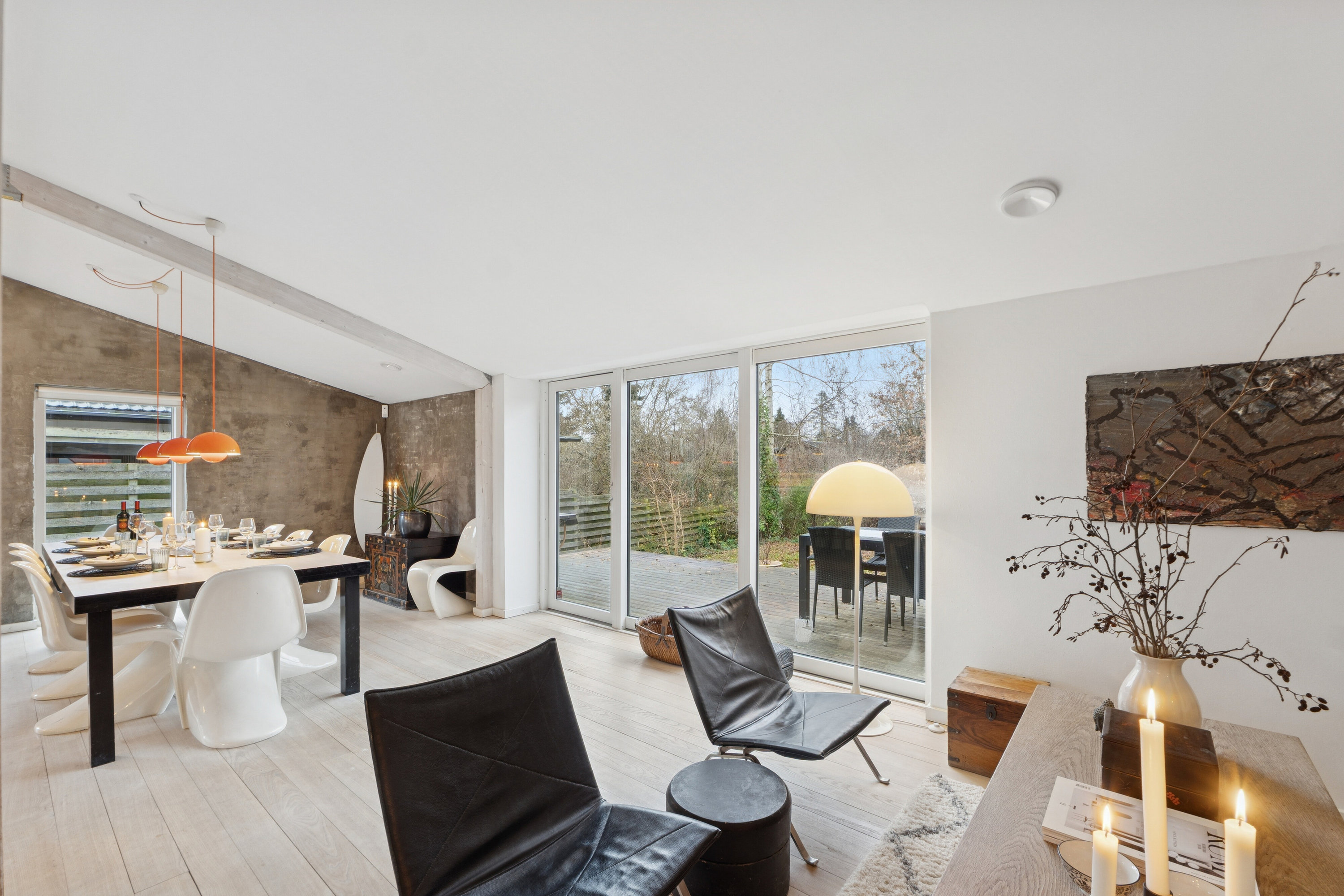 Fremhævet stue billede i fuldskærmstilstand. Billede af Knuds Alle 27, 2800 Kongens Lyngby