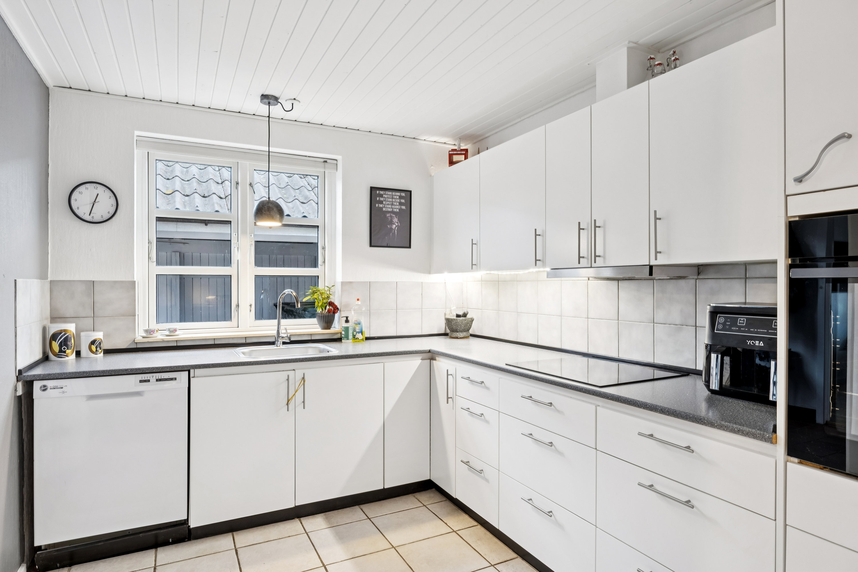 Fremhævet køkken billede i fuldskærmstilstand. Billede af Kildevej 2, 4534 Hørve