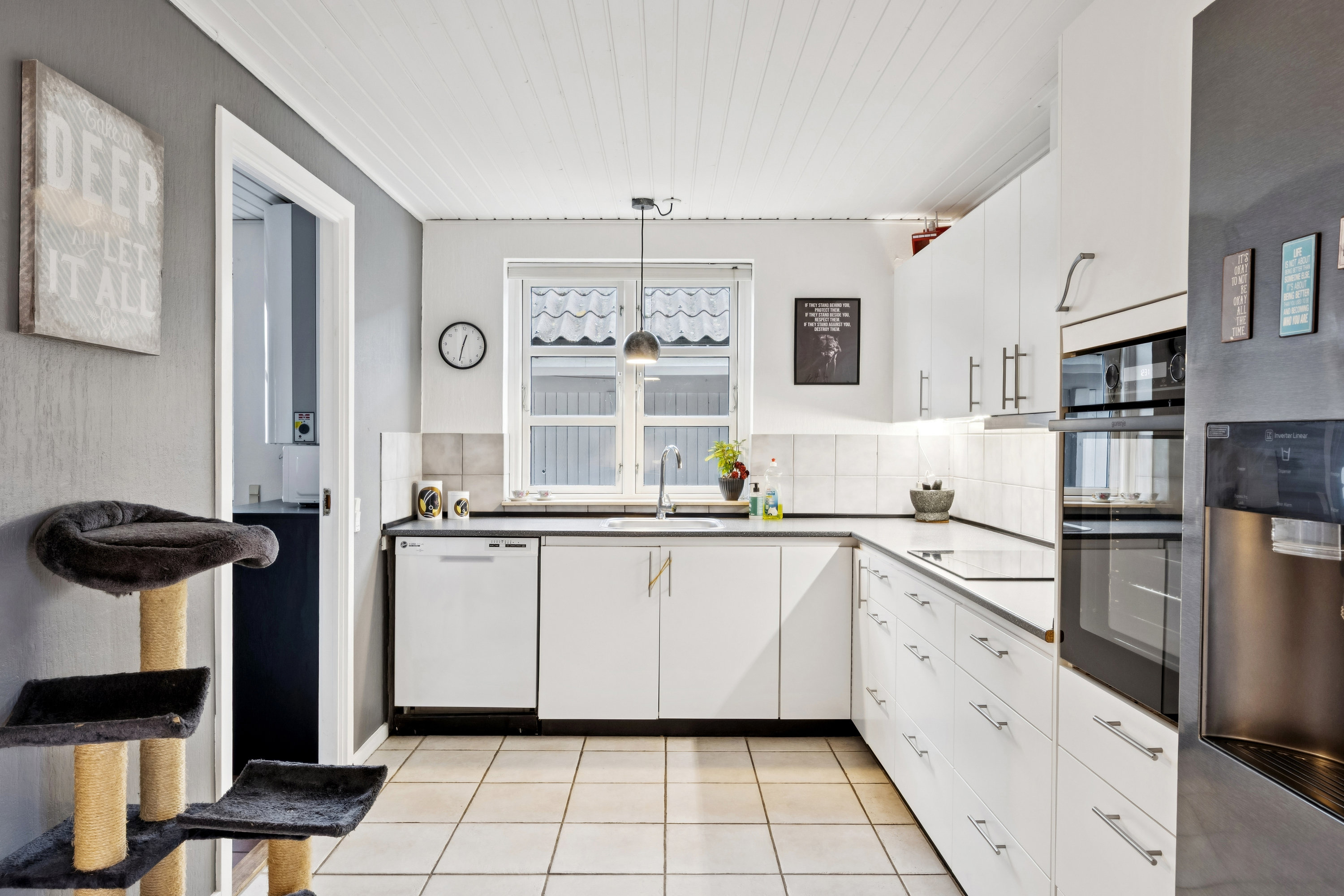 Fremhævet køkken billede i fuldskærmstilstand. Billede af Kildevej 2, 4534 Hørve