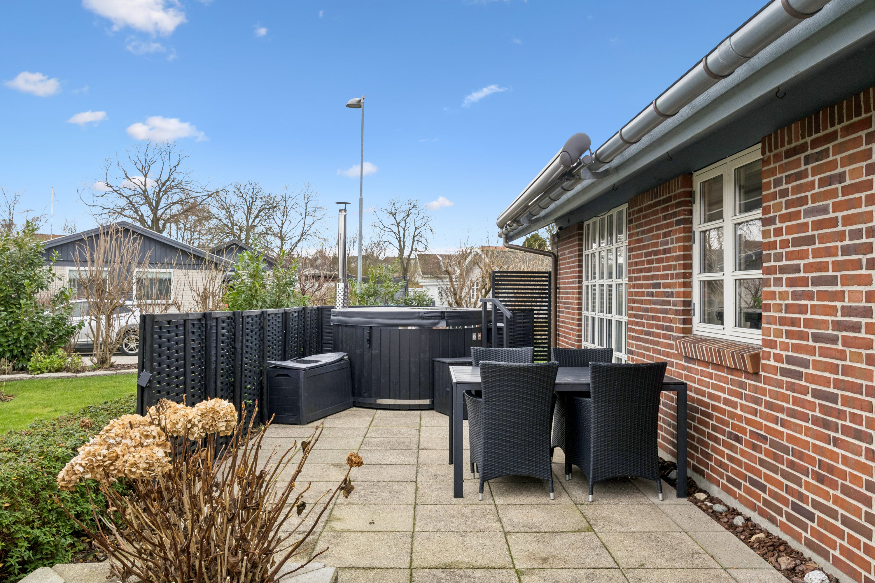 Fremhævet terrasse billede i fuldskærmstilstand. Billede af Kildevej 2, 4534 Hørve