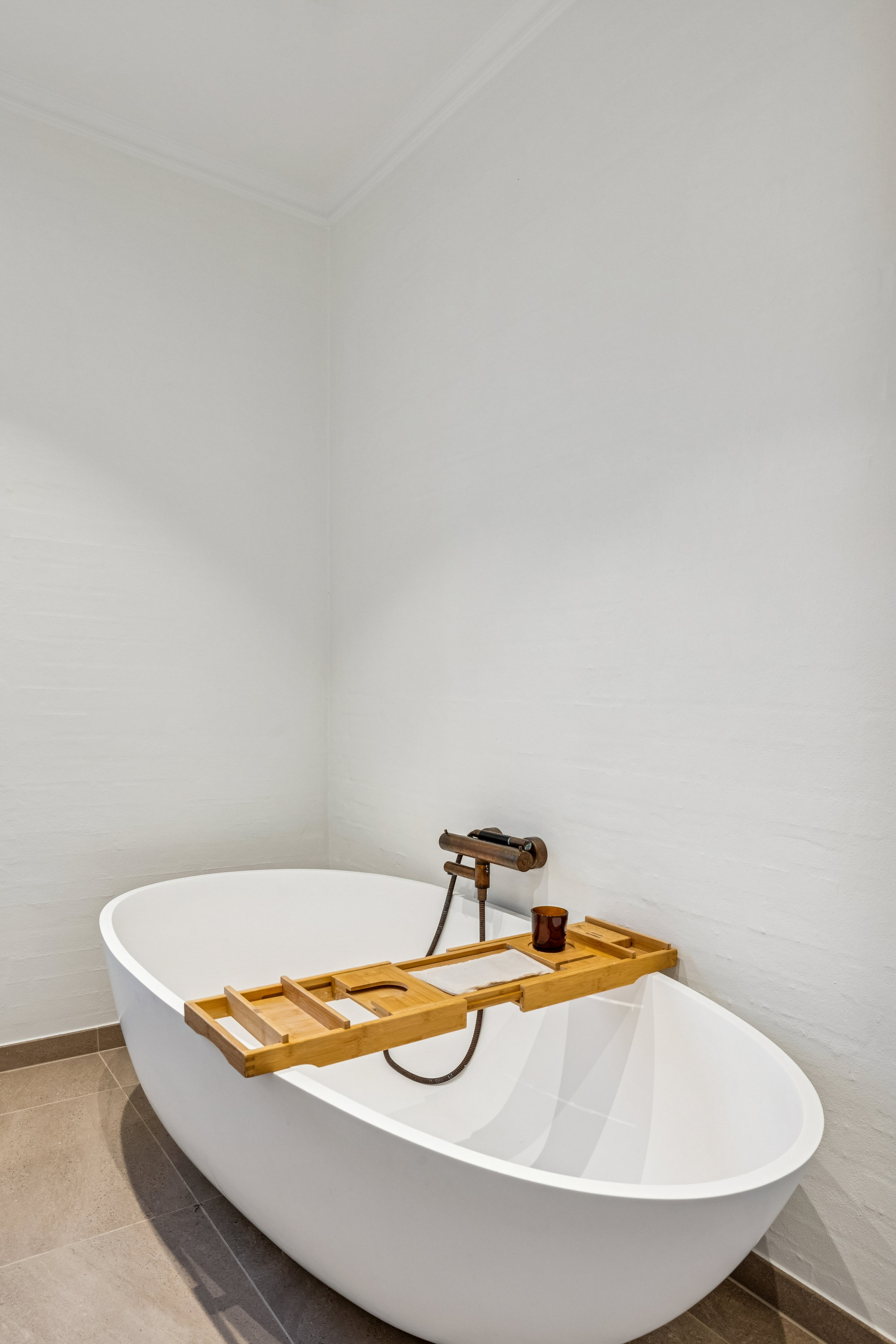 Fremhævet toilet billede i fuldskærmstilstand. Billede af Vorregårdsparken 61, Ugelbølle, 8410 Rønde