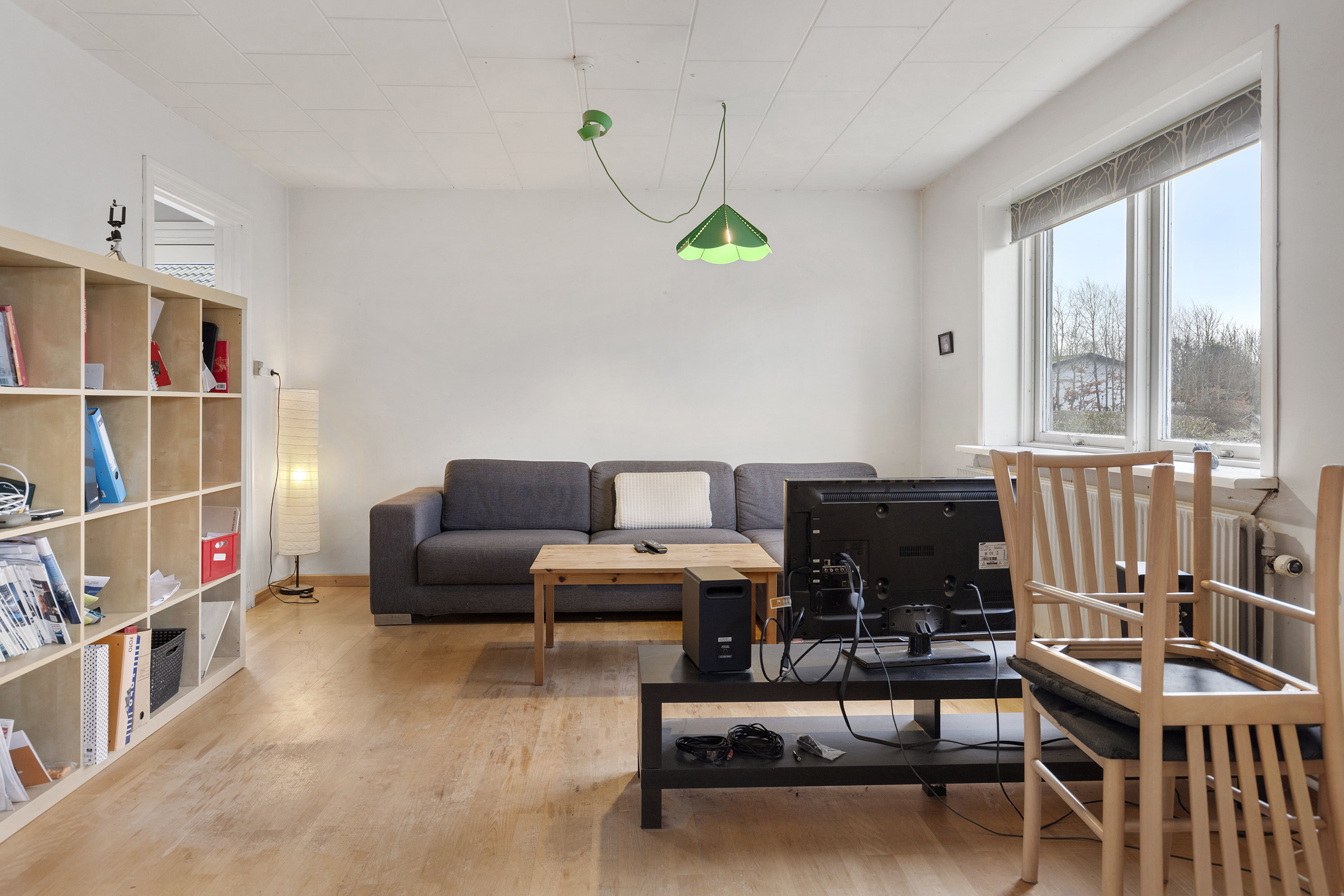 Fremhævet stue billede i fuldskærmstilstand. Billede af Tolstrupvej 64, 9700 Brønderslev