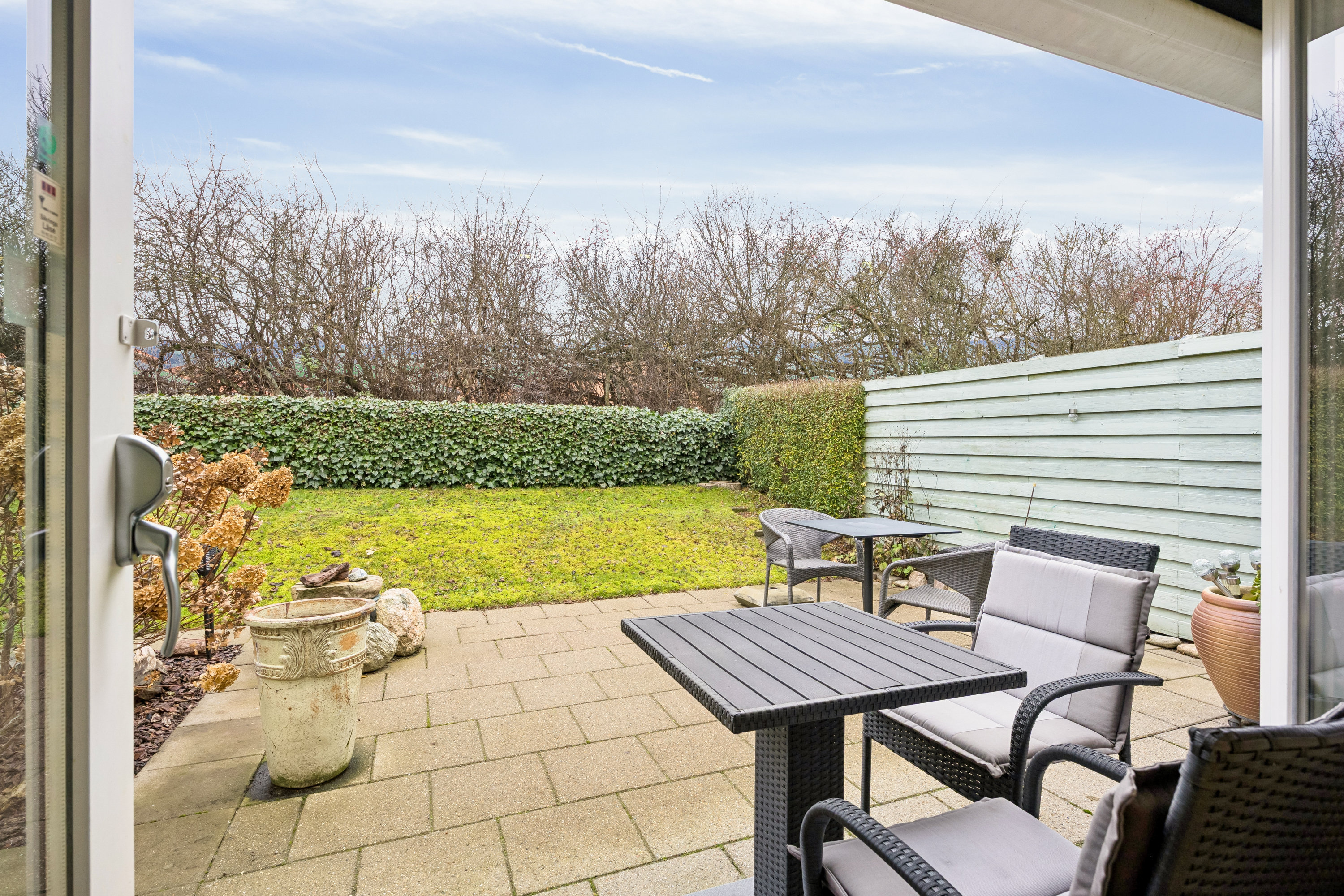 Fremhævet terrasse billede i fuldskærmstilstand. Billede af Nørrehegnet 8, 4600 Køge