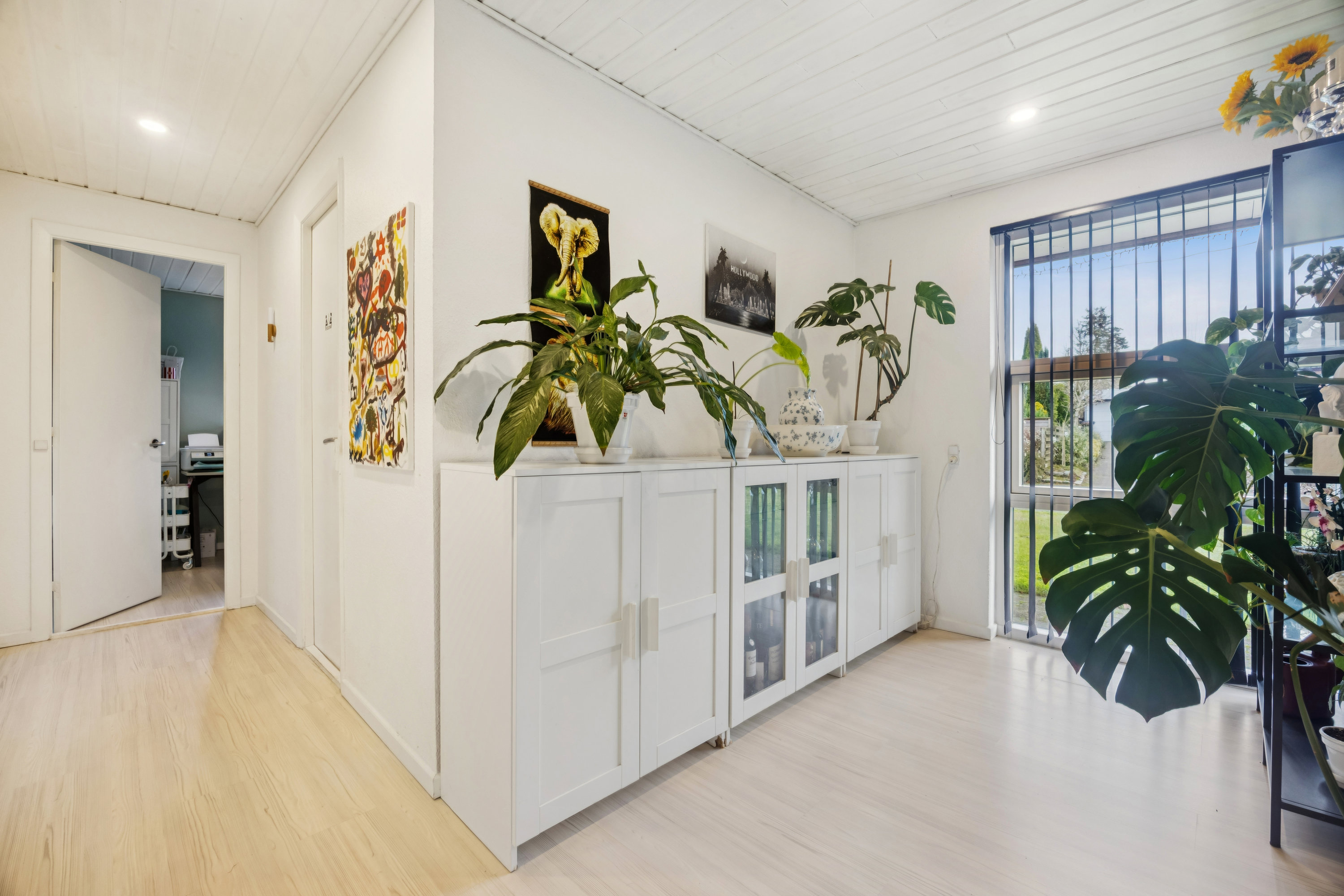 Fremhævet gang billede i fuldskærmstilstand. Billede af Nøddevej 35, Stae, 9310 Vodskov