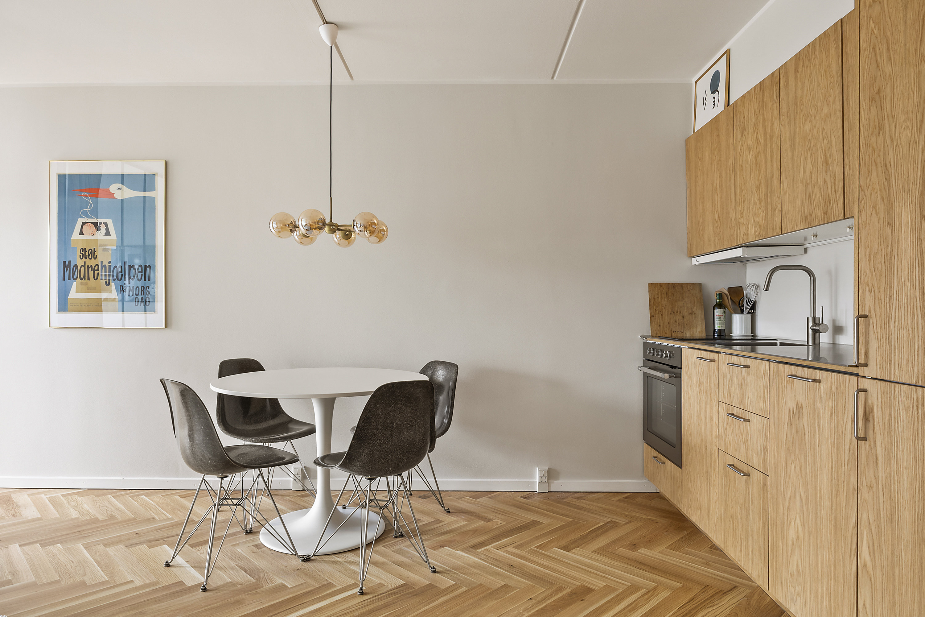 Miniaturebillede 1: spiseplads. Billede af Dagmarsgade 28, 4. 86., 2200 København N