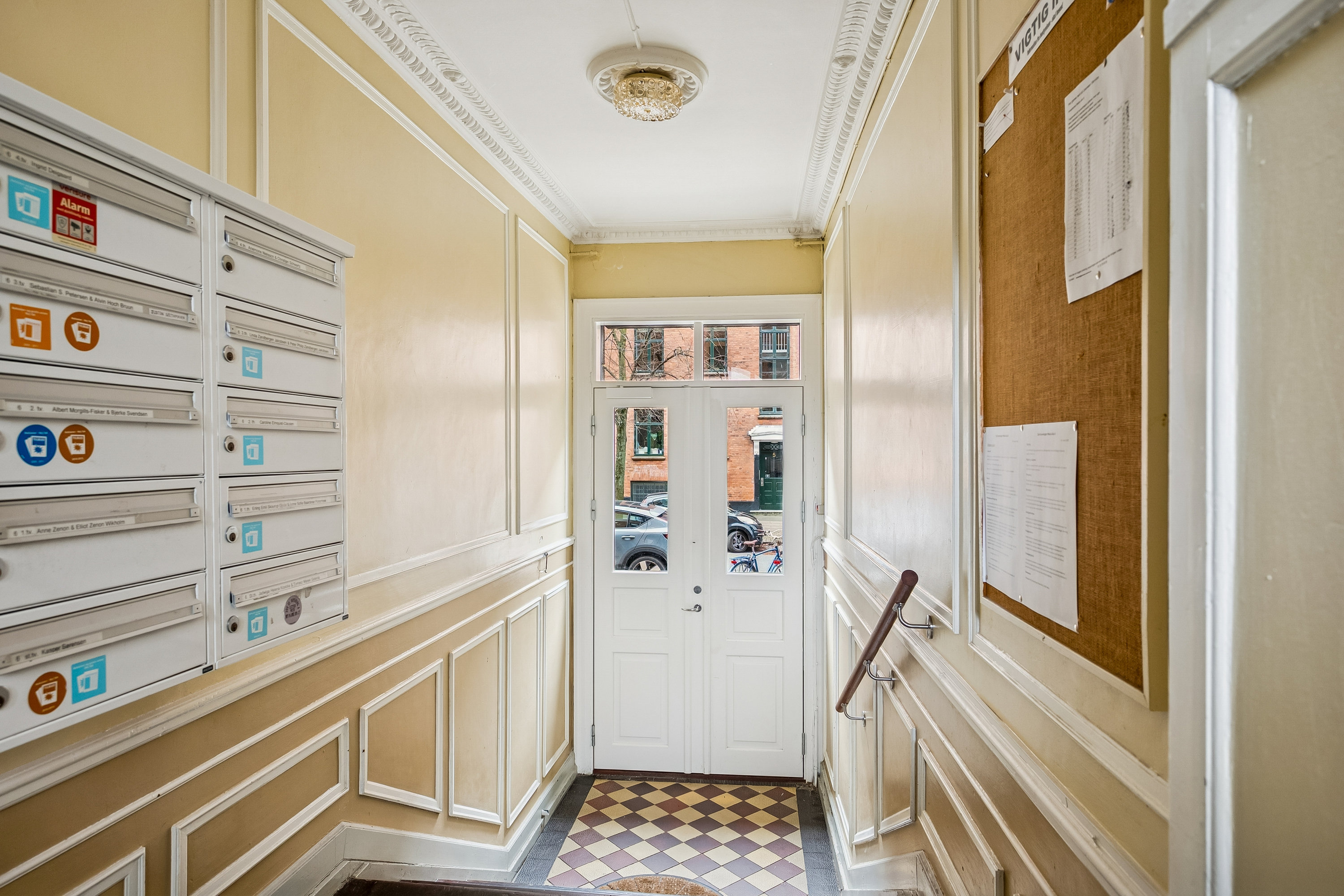 Fremhævet  billede i fuldskærmstilstand. Billede af Mølle Allé 6, 1. tv., 2500 Valby