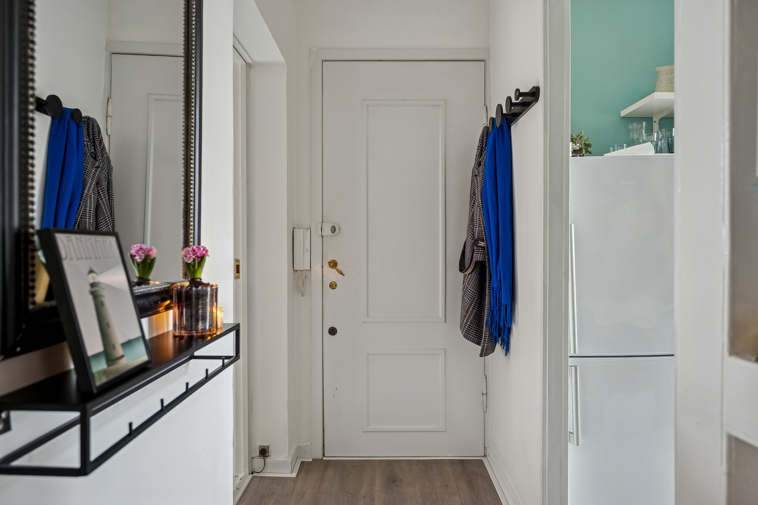 Fremhævet  billede i fuldskærmstilstand. Billede af Mølle Allé 6, 1. tv., 2500 Valby