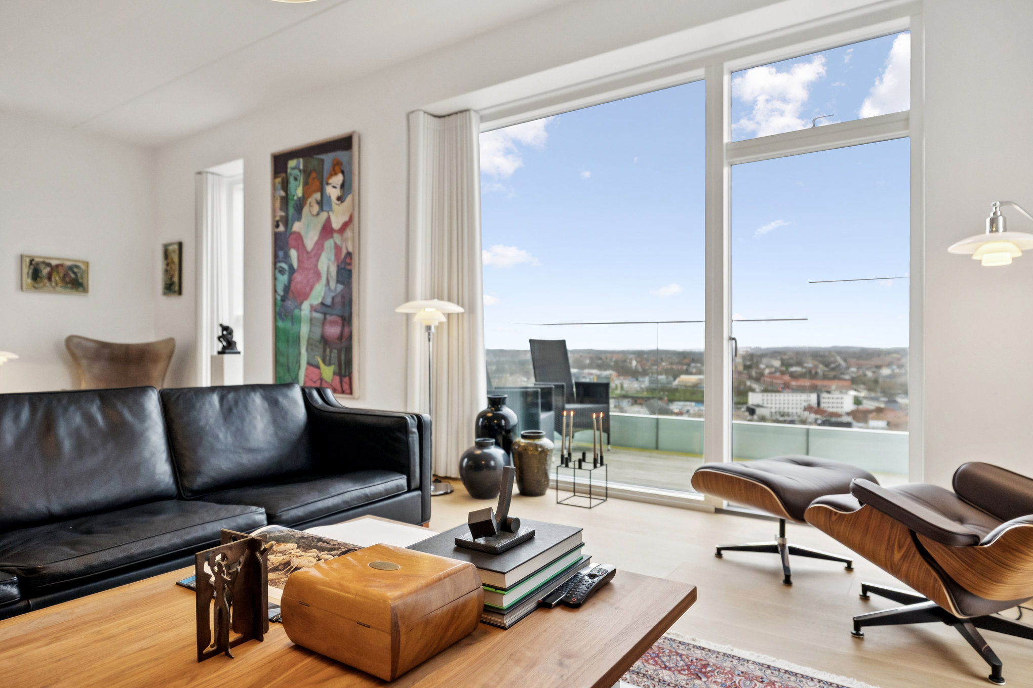 Fremhævet stue billede i fuldskærmstilstand. Billede af Bryghusgade 5, 13. 39., 8900 Randers C