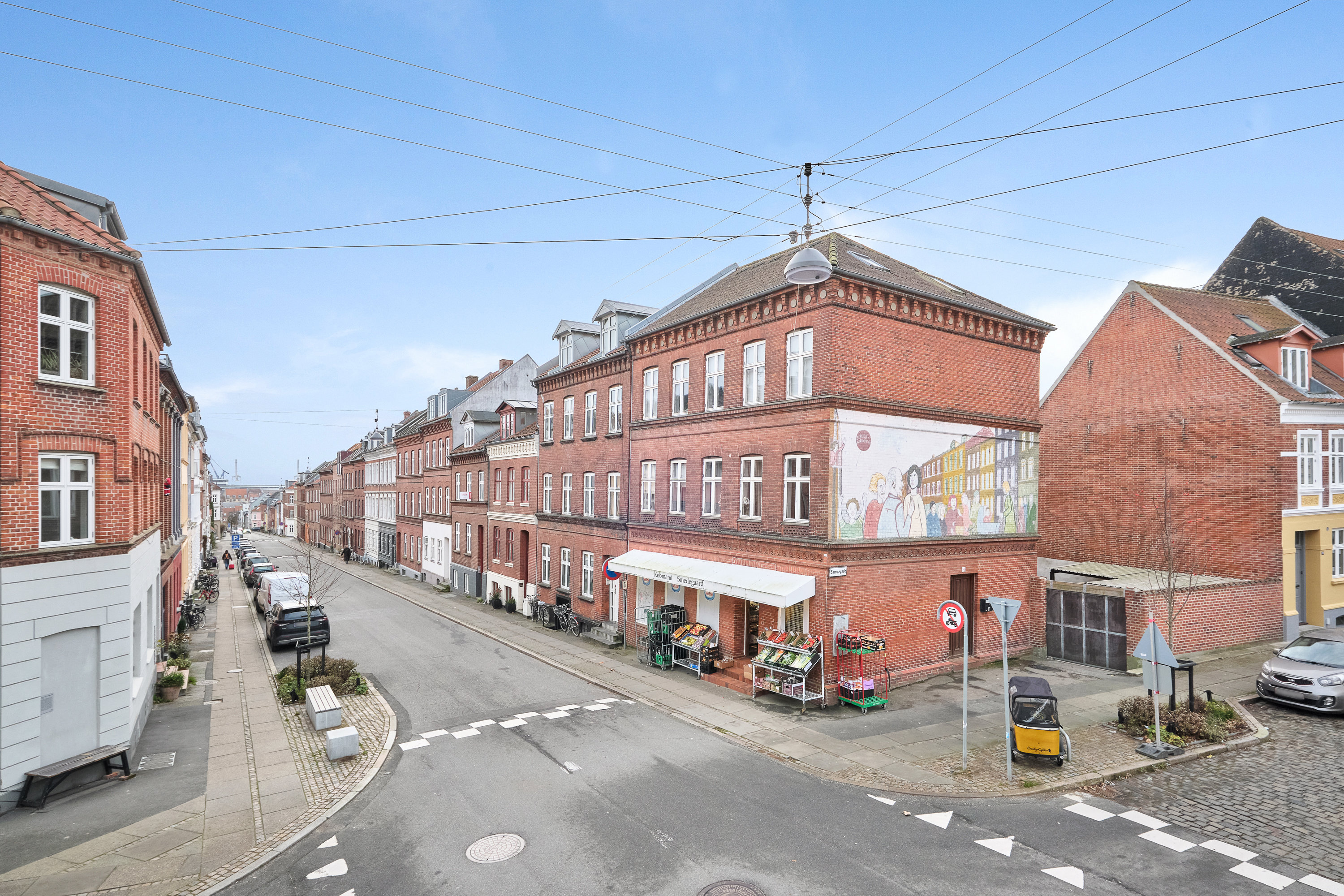 Fremhævet facade billede i fuldskærmstilstand. Billede af Sjællandsgade 101, 1., 8000 Aarhus C