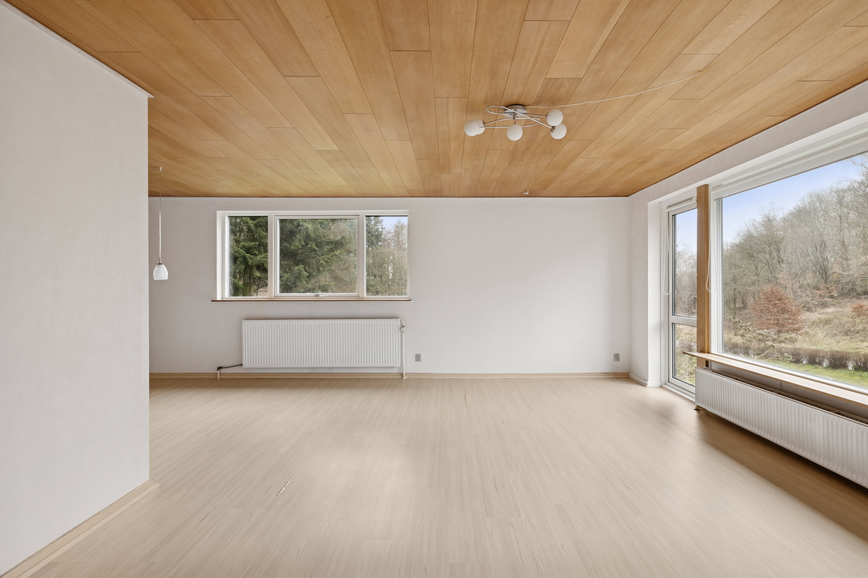 Fremhævet stue billede i fuldskærmstilstand. Billede af Pederstrupvej 19, Pederstrup, 8830 Tjele