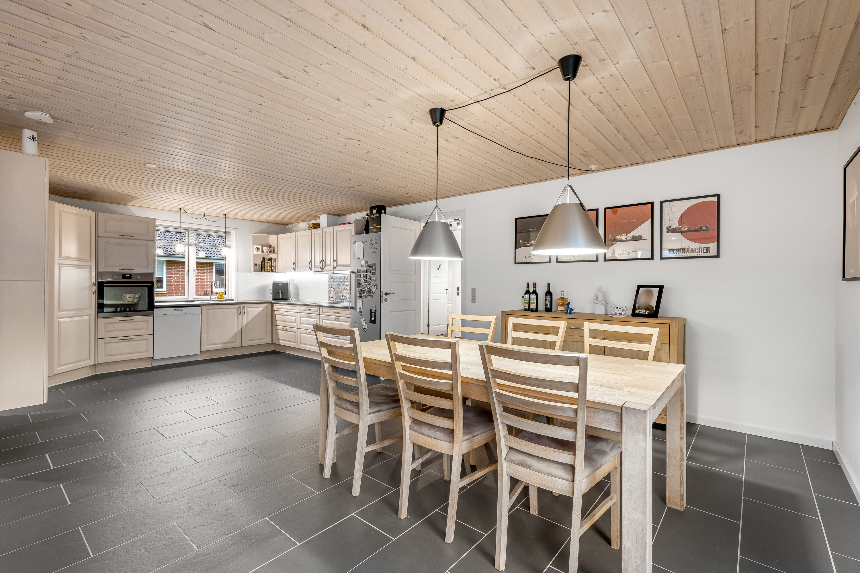 Fremhævet alrum billede i fuldskærmstilstand. Billede af Pilevænget 16, 6920 Videbæk