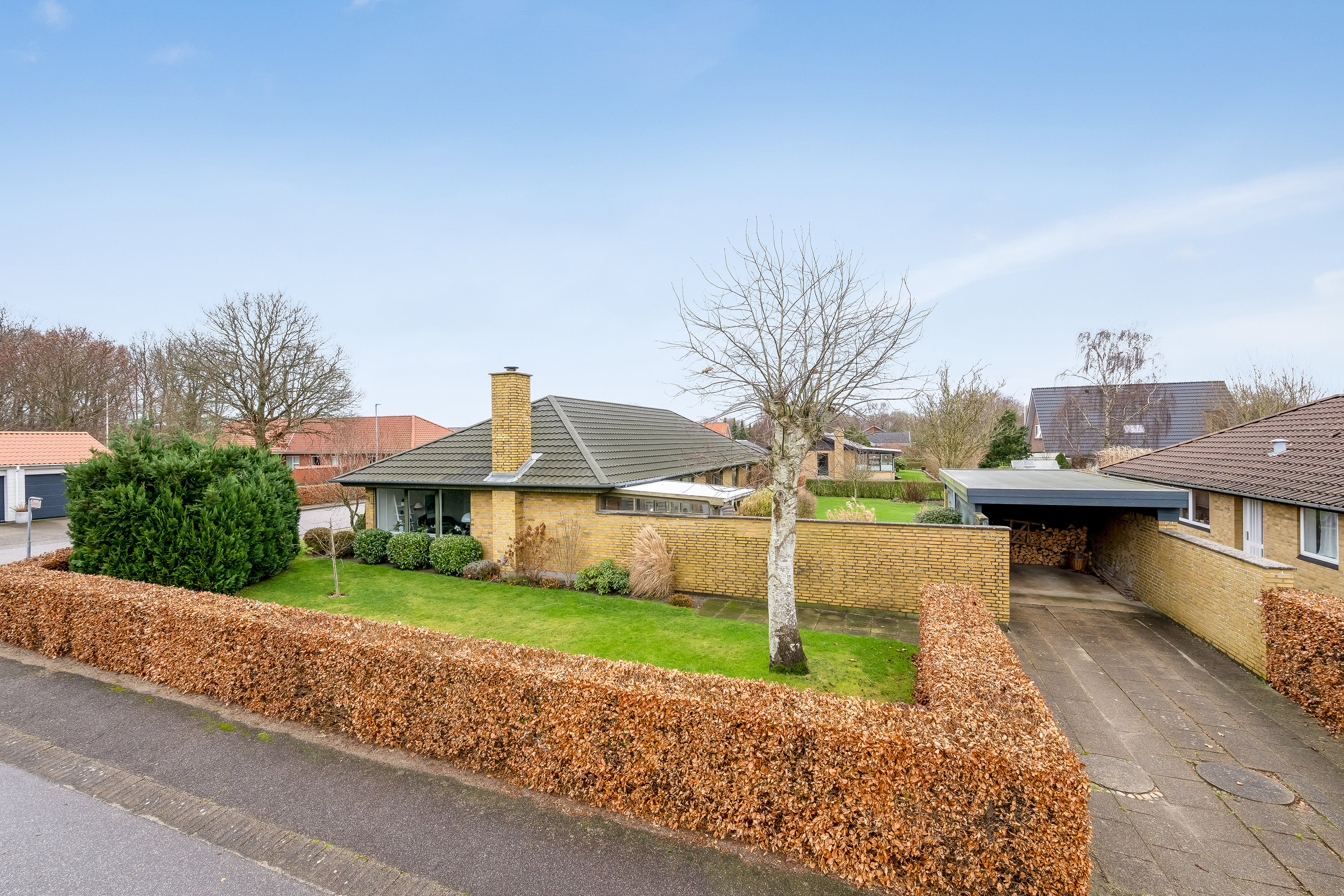 Miniaturebillede 1: facade. Billede af Egevej 1, 6880 Tarm