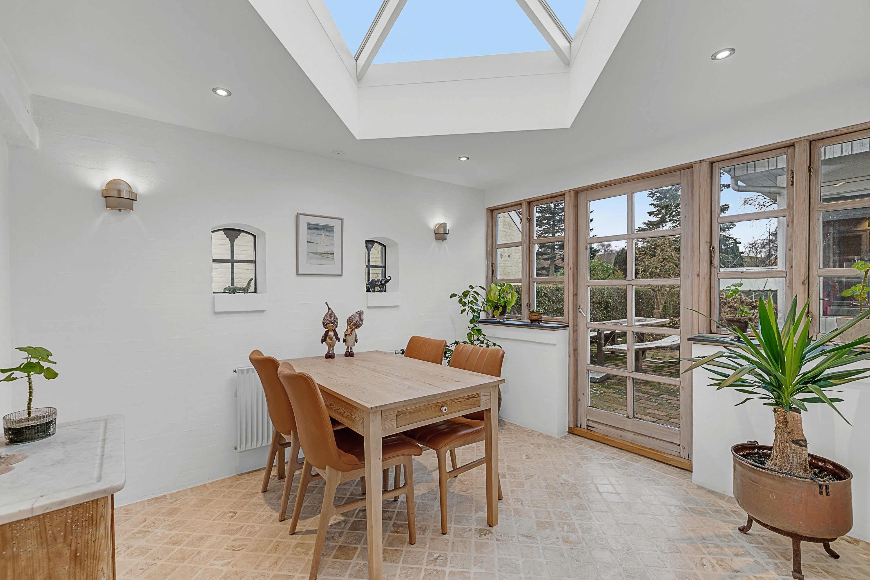 Fremhævet stue billede i fuldskærmstilstand. Billede af Fiskervænget 18, Dyreborg, 5600 Faaborg