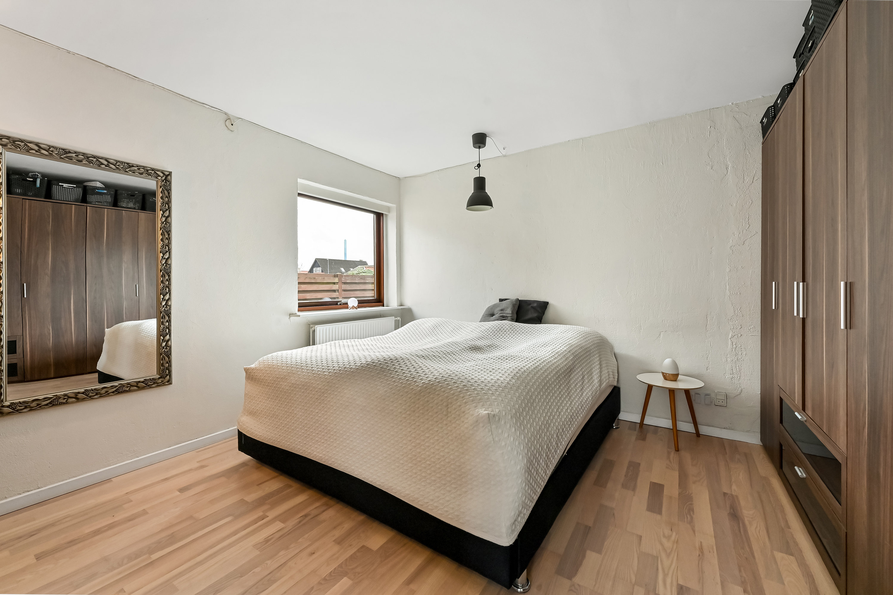 Fremhævet soveværelse billede i fuldskærmstilstand. Billede af Tranekærvej 41, Tjørring, 7400 Herning