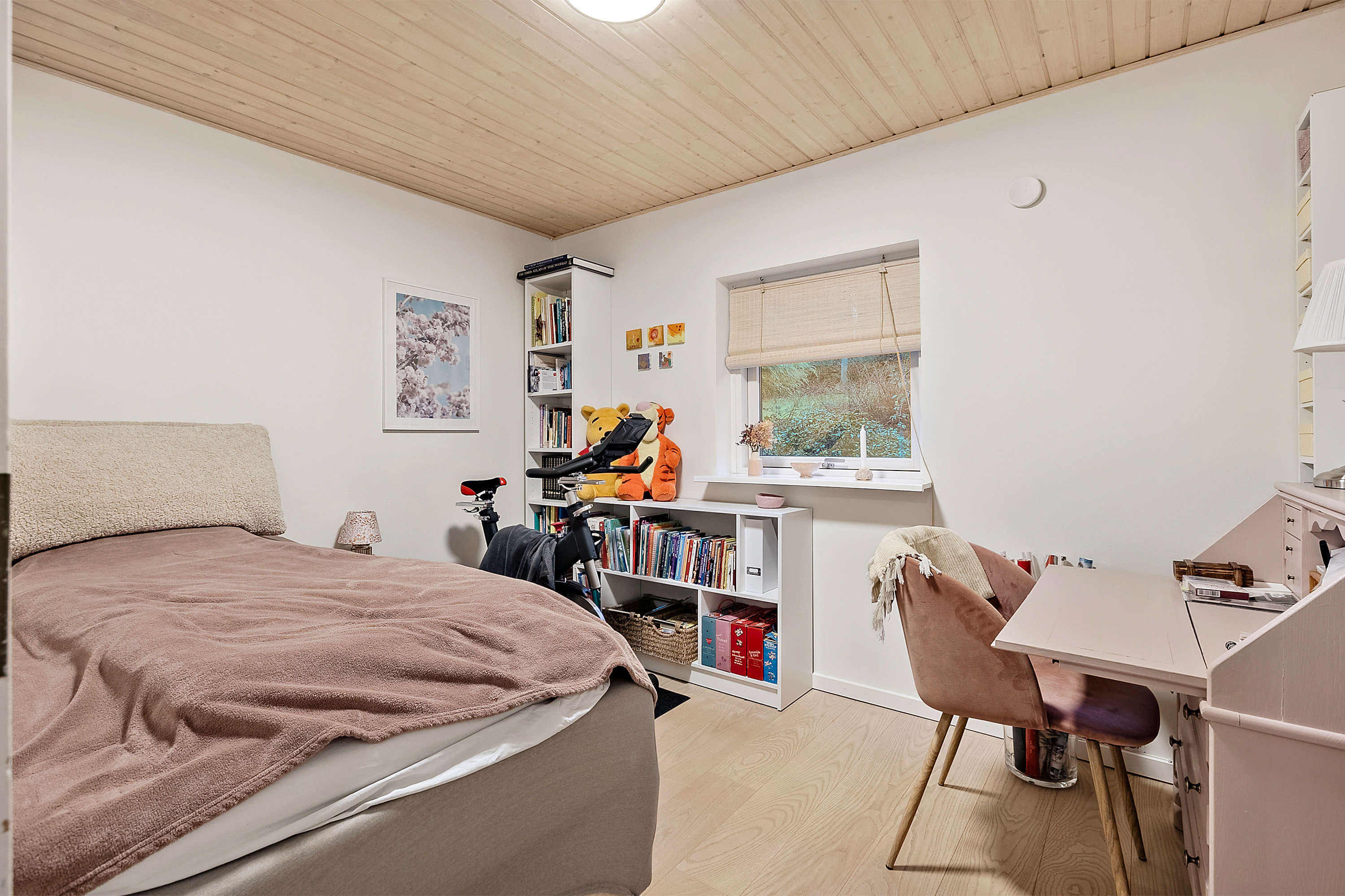 Fremhævet soveværelse billede i fuldskærmstilstand. Billede af Lindbjergparken 113, 6200 Aabenraa