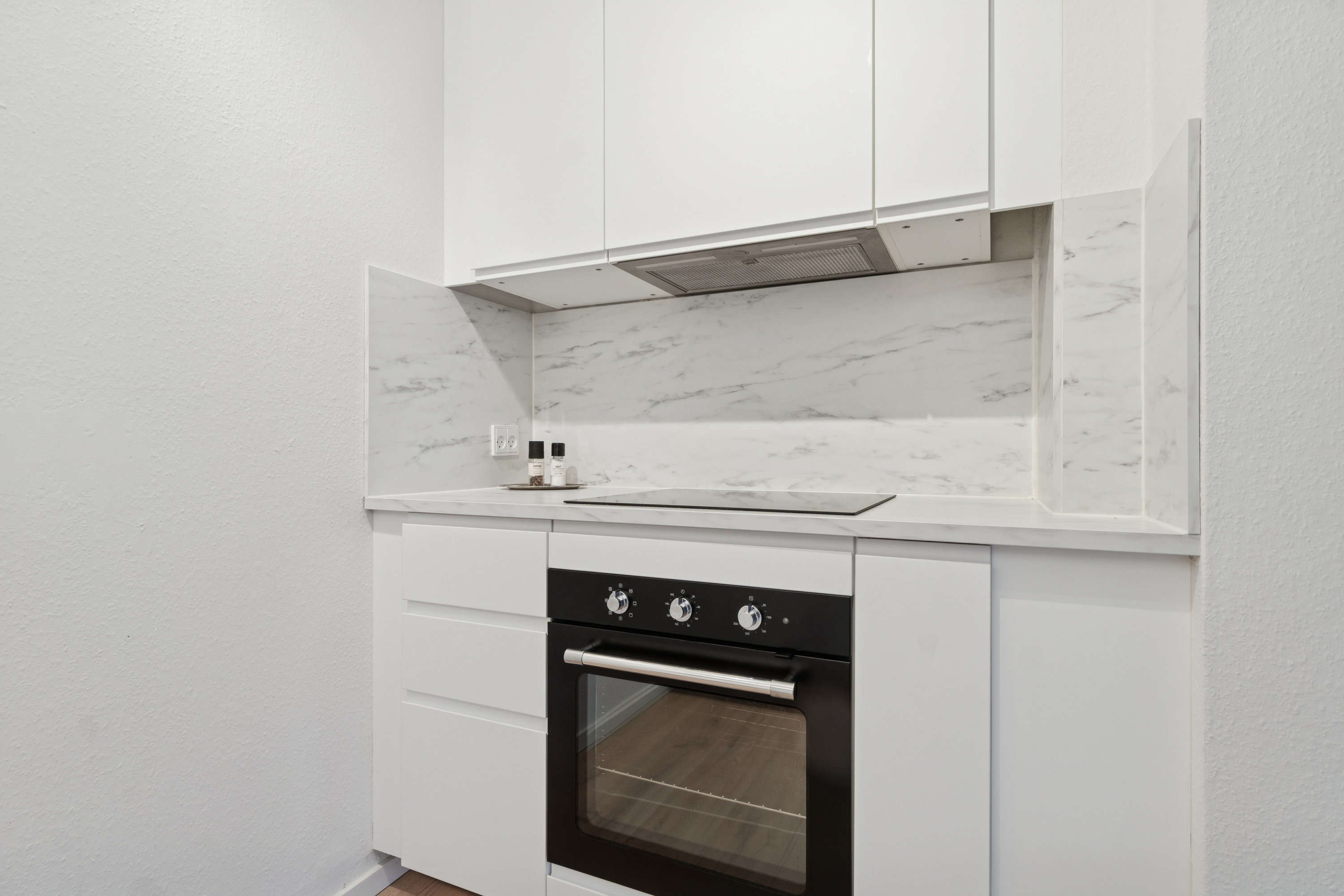 Fremhævet køkken billede i fuldskærmstilstand. Billede af Sankt Mortens Vej 1C, 4000 Roskilde