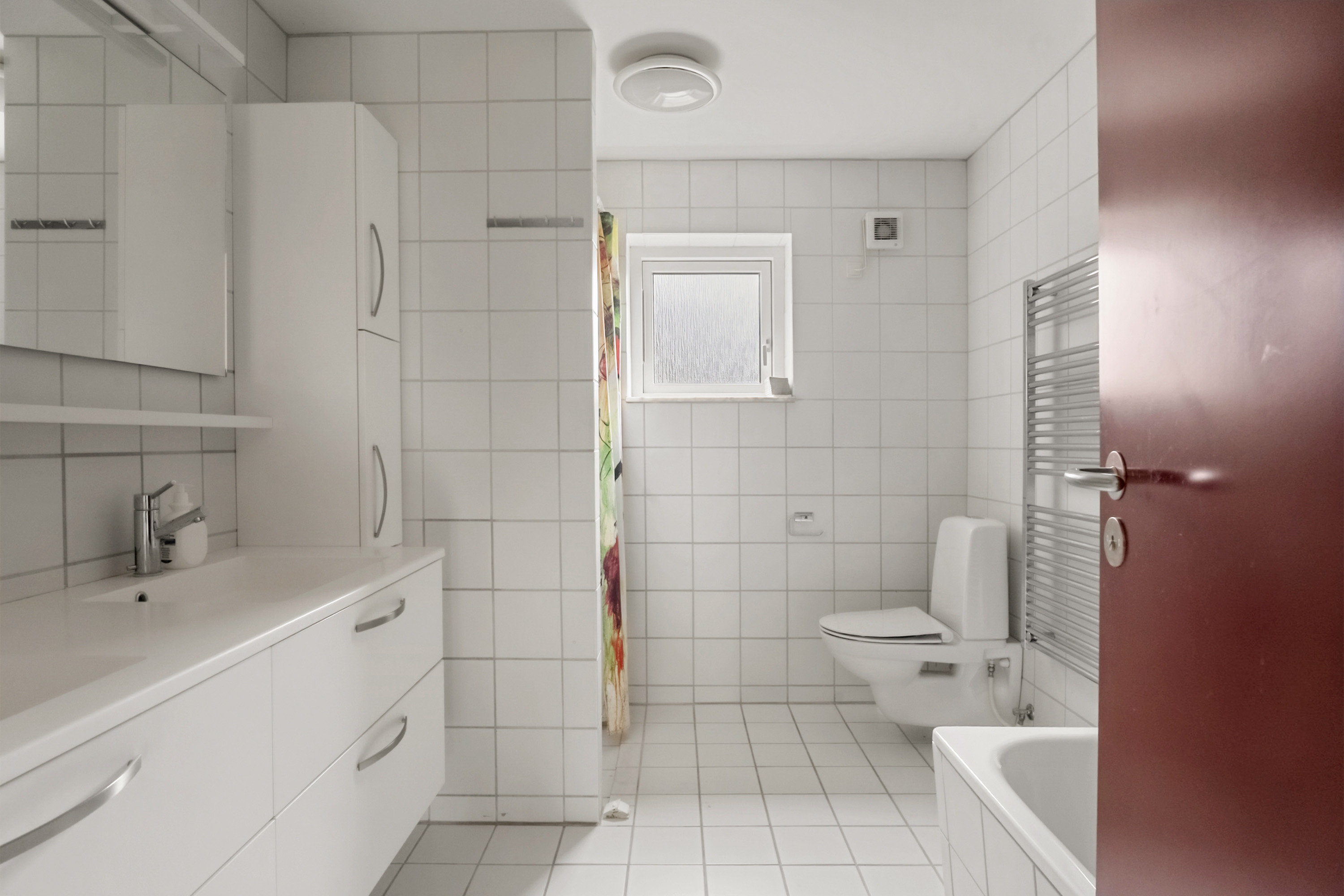 Fremhævet badeværelse billede i fuldskærmstilstand. Billede af Ørnstrupvej 33, 8700 Horsens