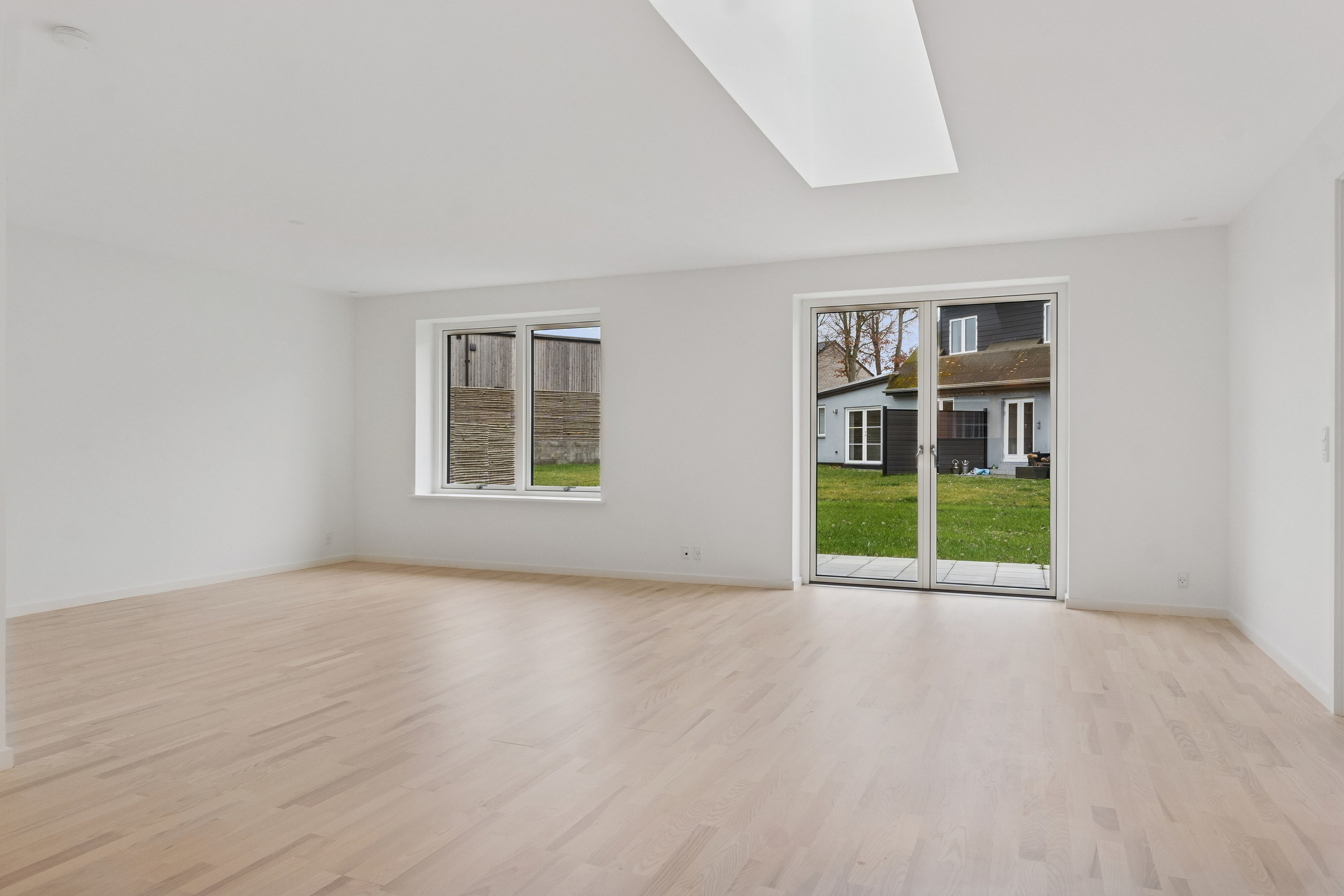 Fremhævet stue billede i fuldskærmstilstand. Billede af Troelstrup Bygade 2F, 4690 Haslev