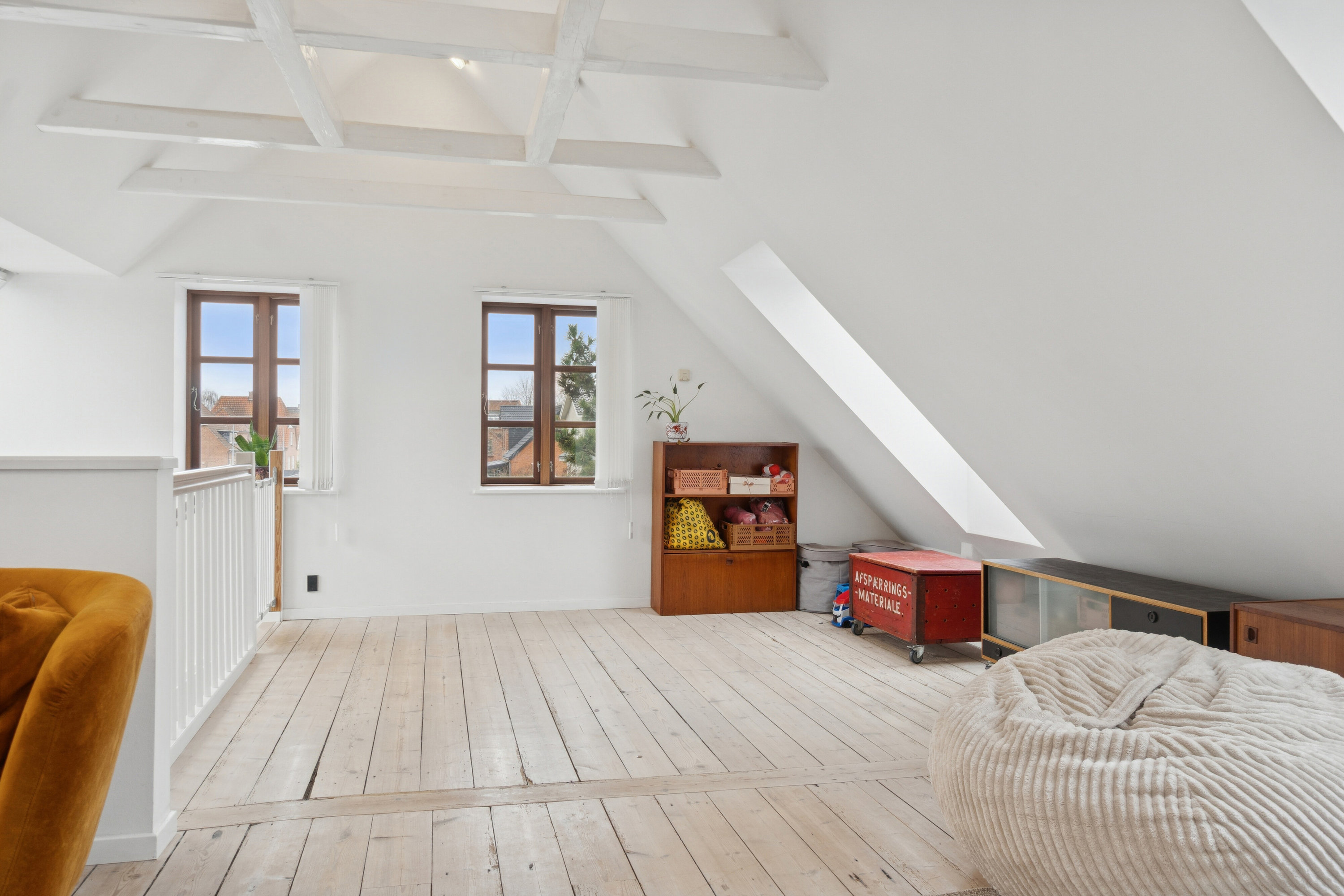 Fremhævet indendørs billede i fuldskærmstilstand. Billede af Hellig Andersvej 12, 4200 Slagelse