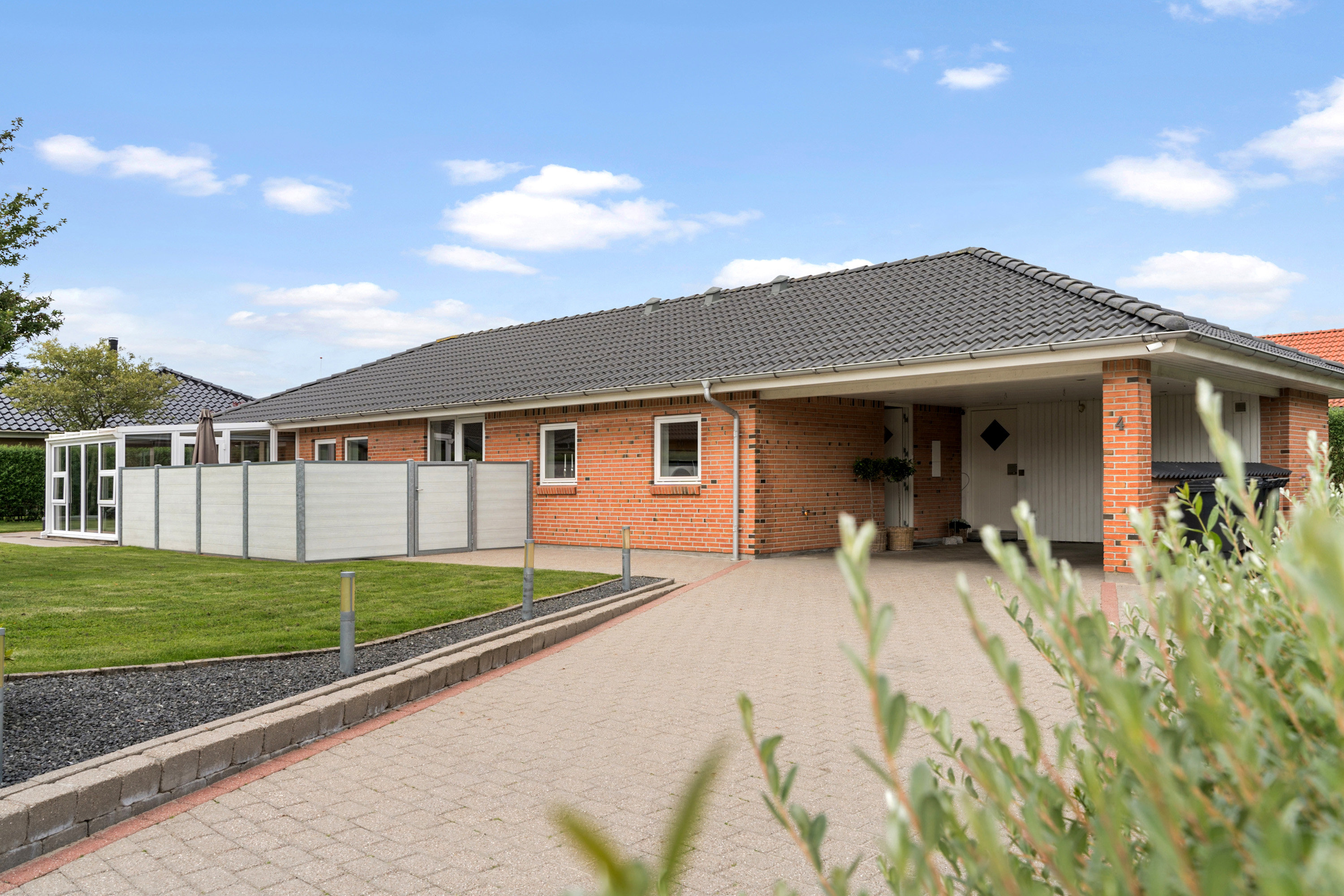 Fremhævet  billede i fuldskærmstilstand. Billede af Lærkeparken 4, 6230 Rødekro