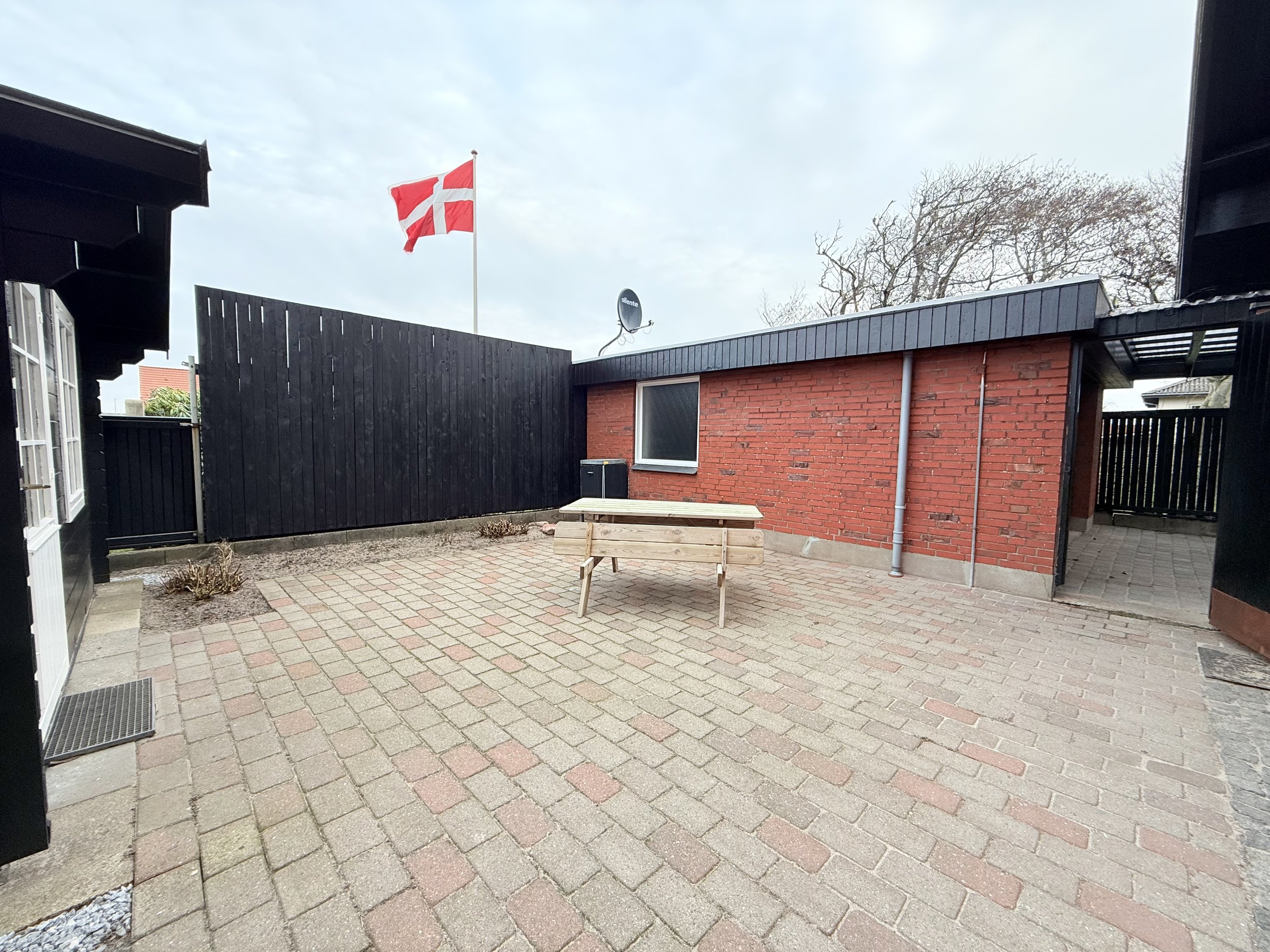 Fremhævet  billede i fuldskærmstilstand. Billede af Parallelvej 18, 6960 Hvide Sande