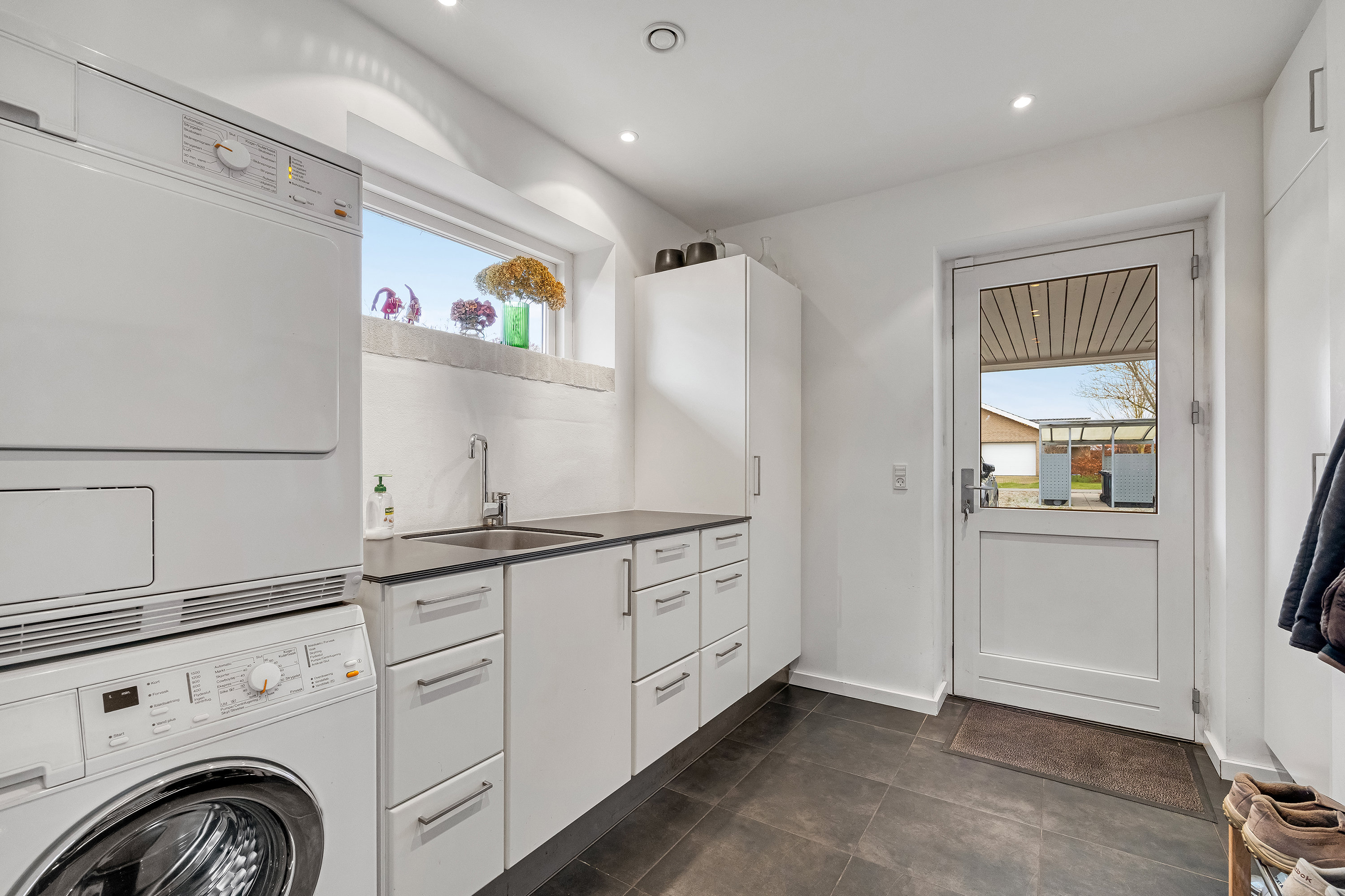 Fremhævet bryggers billede i fuldskærmstilstand. Billede af Gyldenstens Vænge 18, 3600 Frederikssund