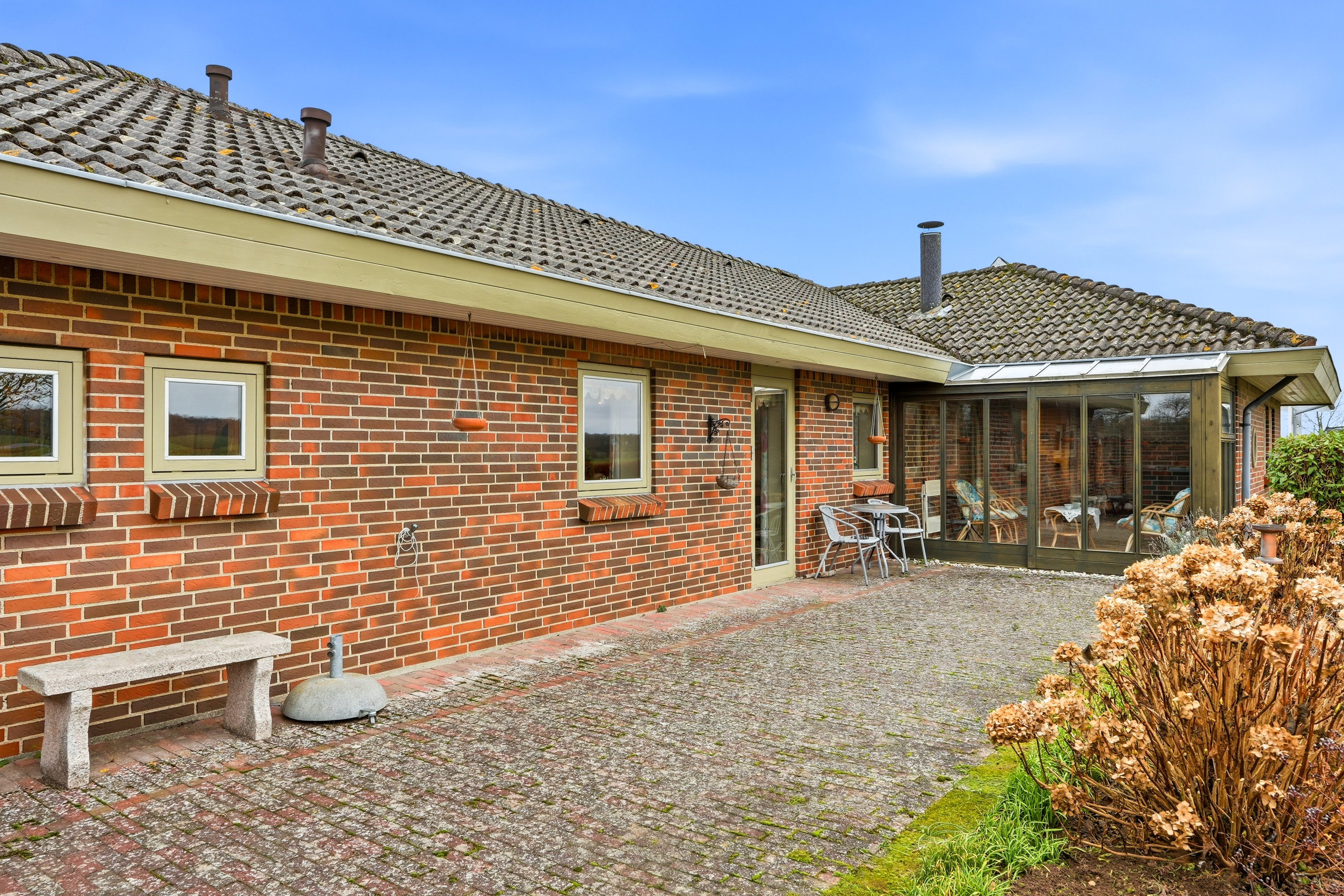 Fremhævet terrasse billede i fuldskærmstilstand. Billede af Skolebakken 6, Roerslev, 5450 Otterup