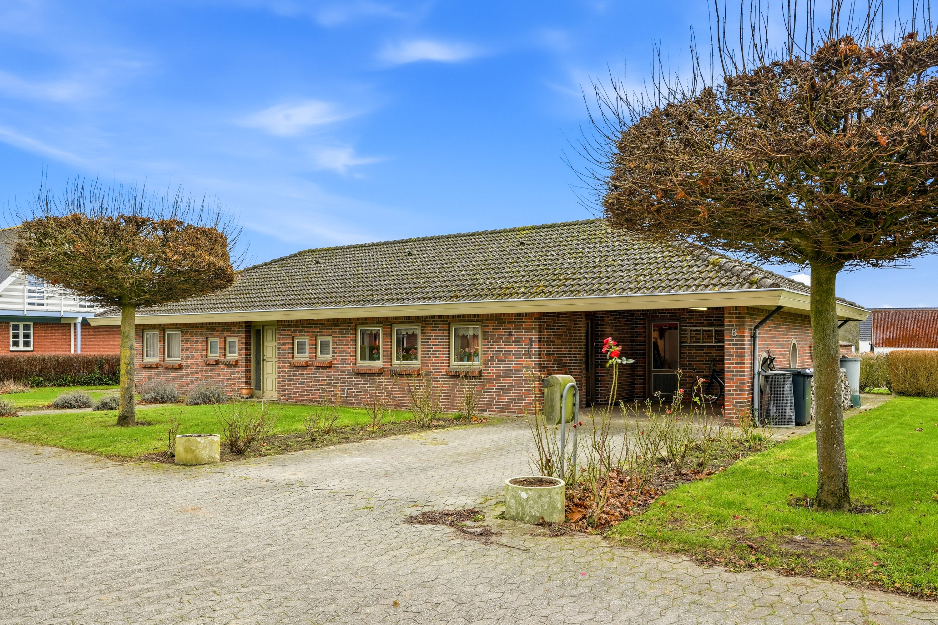 Villa: Facade på Skolebakken 6, Roerslev, 5450 Otterup