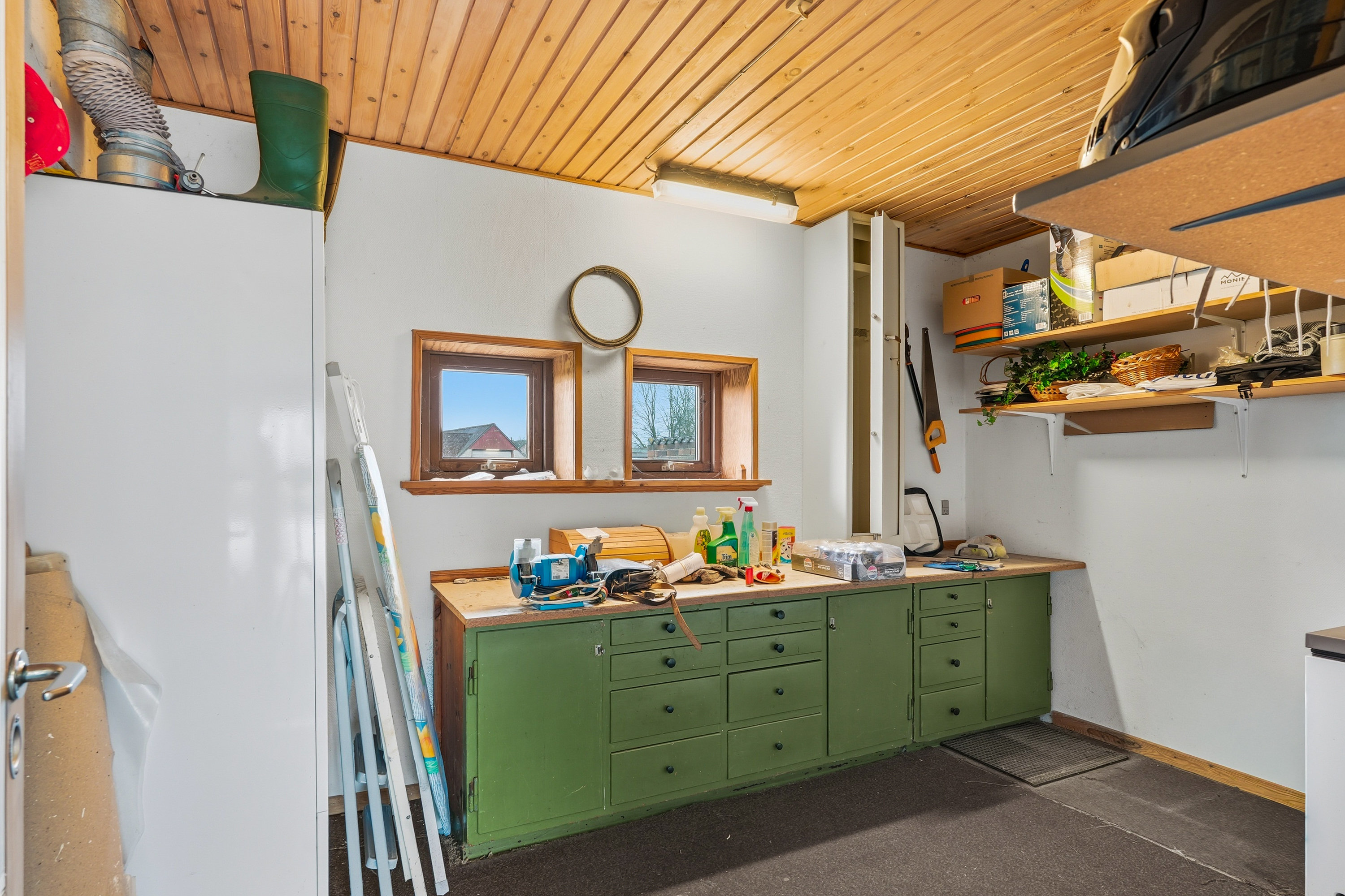 Fremhævet redskabsrum billede i fuldskærmstilstand. Billede af Skolebakken 6, Roerslev, 5450 Otterup