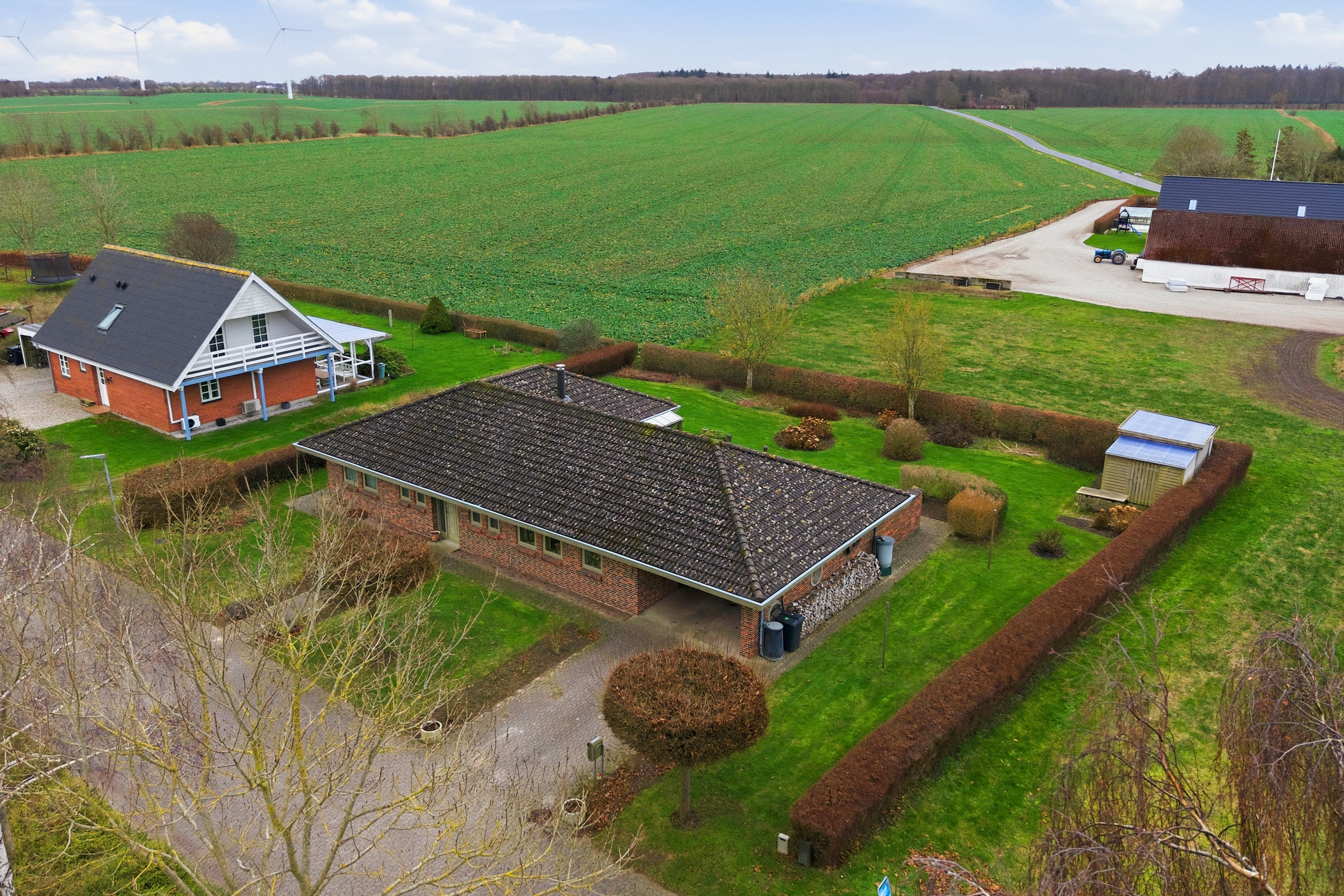 Fremhævet luftfoto billede i fuldskærmstilstand. Billede af Skolebakken 6, Roerslev, 5450 Otterup