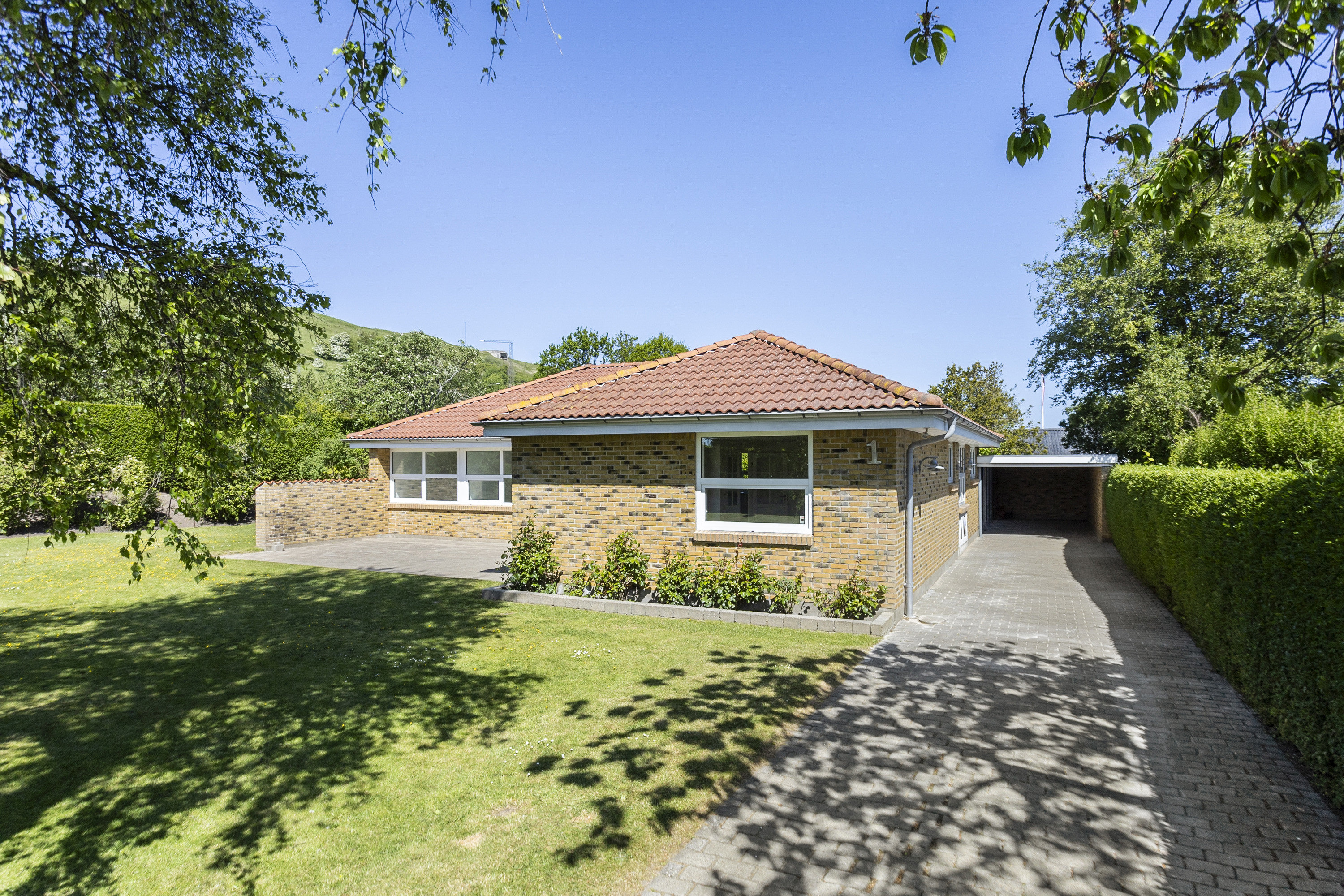 Fremhævet  billede i fuldskærmstilstand. Billede af Bindesbøllsvej 1, 9900 Frederikshavn