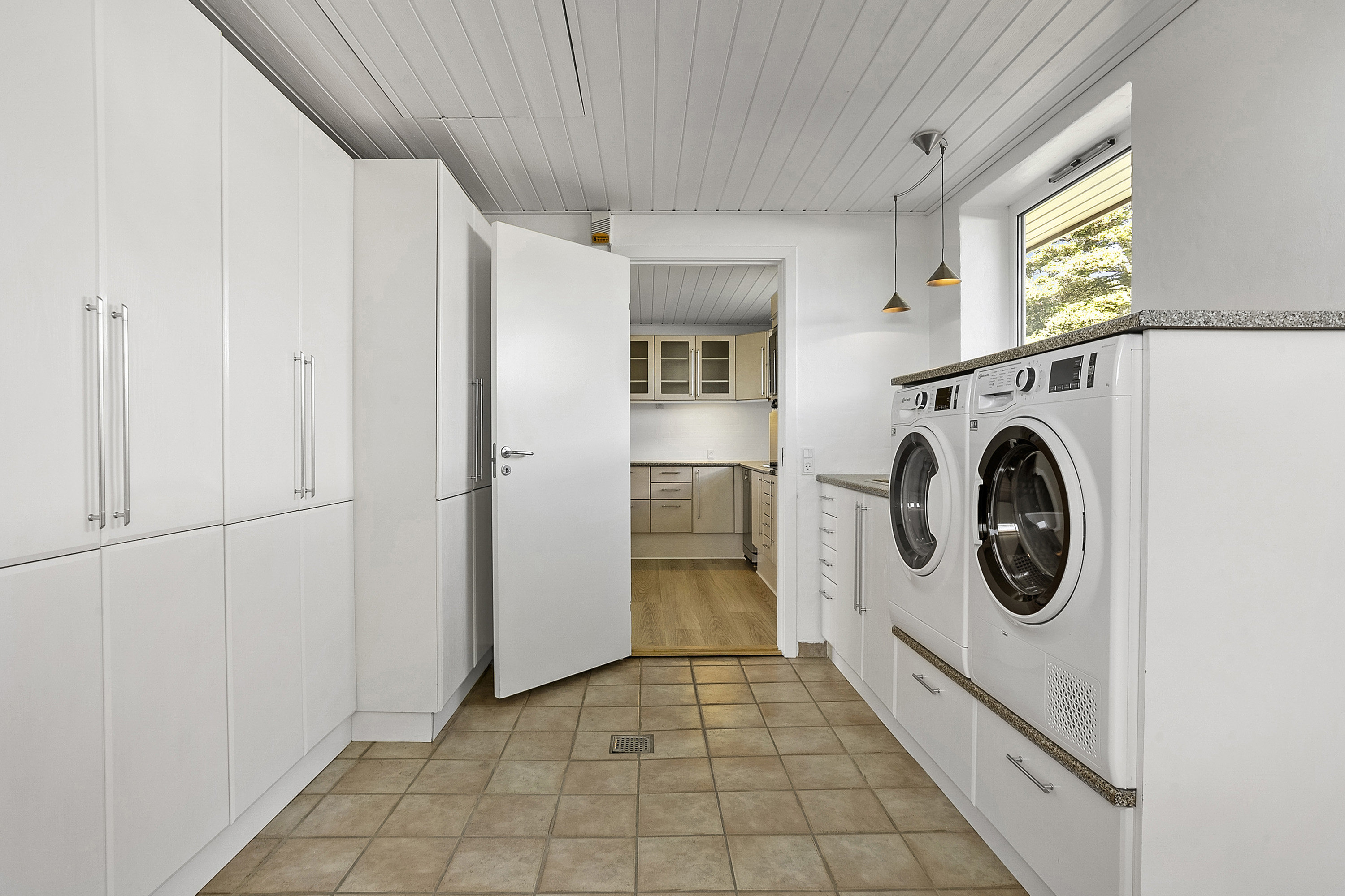 Fremhævet  billede i fuldskærmstilstand. Billede af Bindesbøllsvej 1, 9900 Frederikshavn