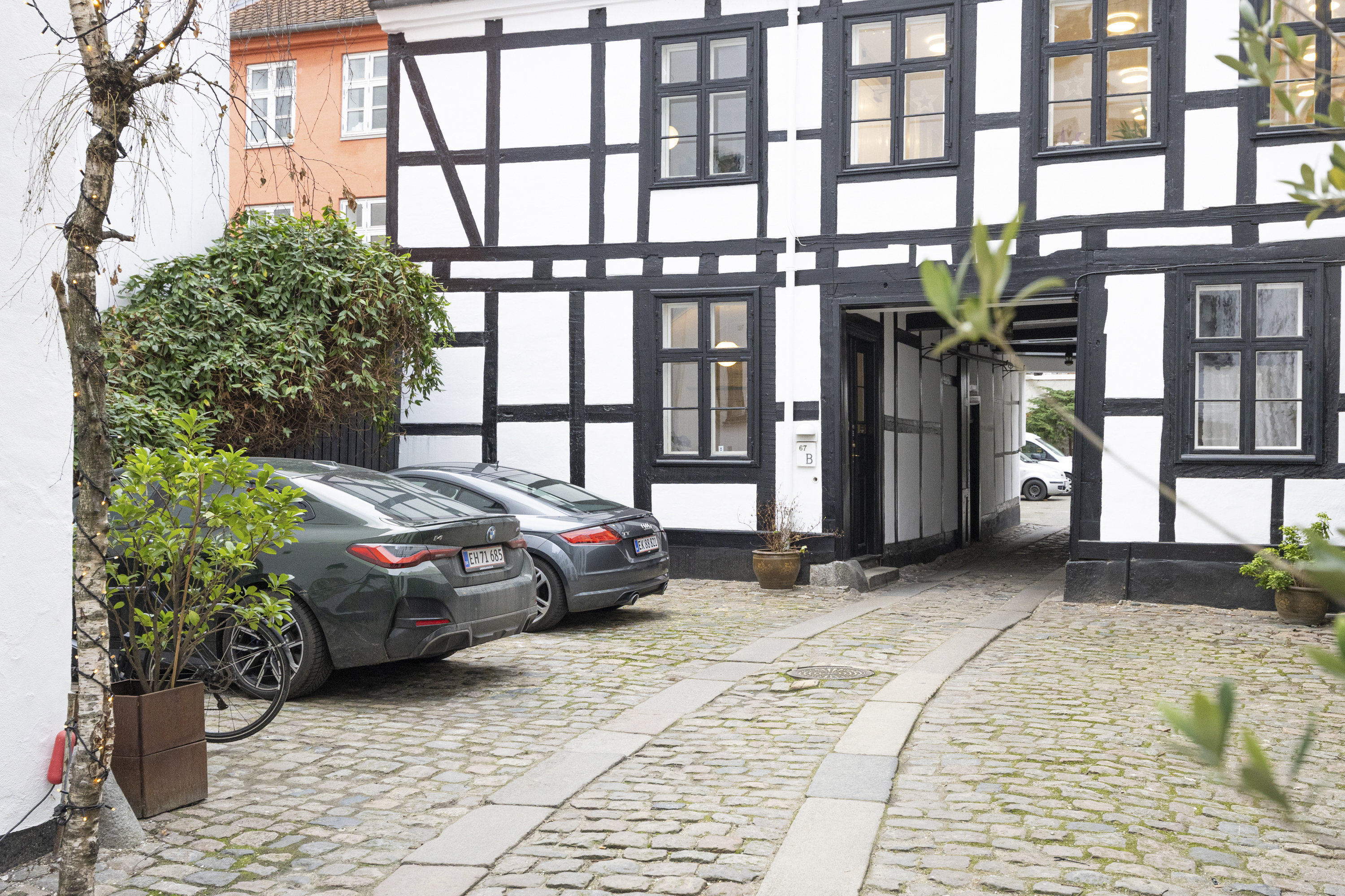 Fremhævet andet billede i fuldskærmstilstand. Billede af Store Kongensgade 67A, 1. th., 1264 København K