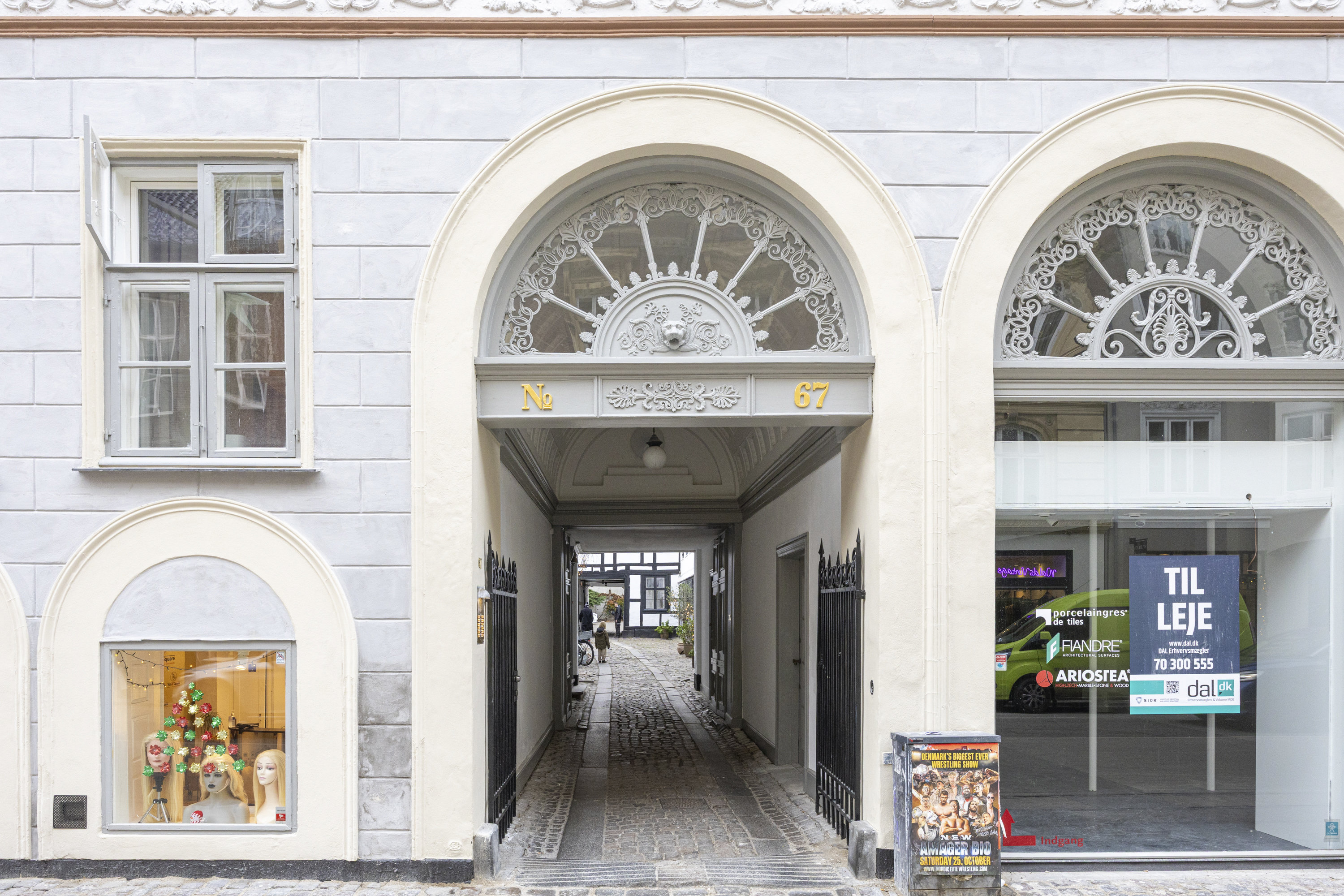 Fremhævet andet billede i fuldskærmstilstand. Billede af Store Kongensgade 67A, 1. th., 1264 København K