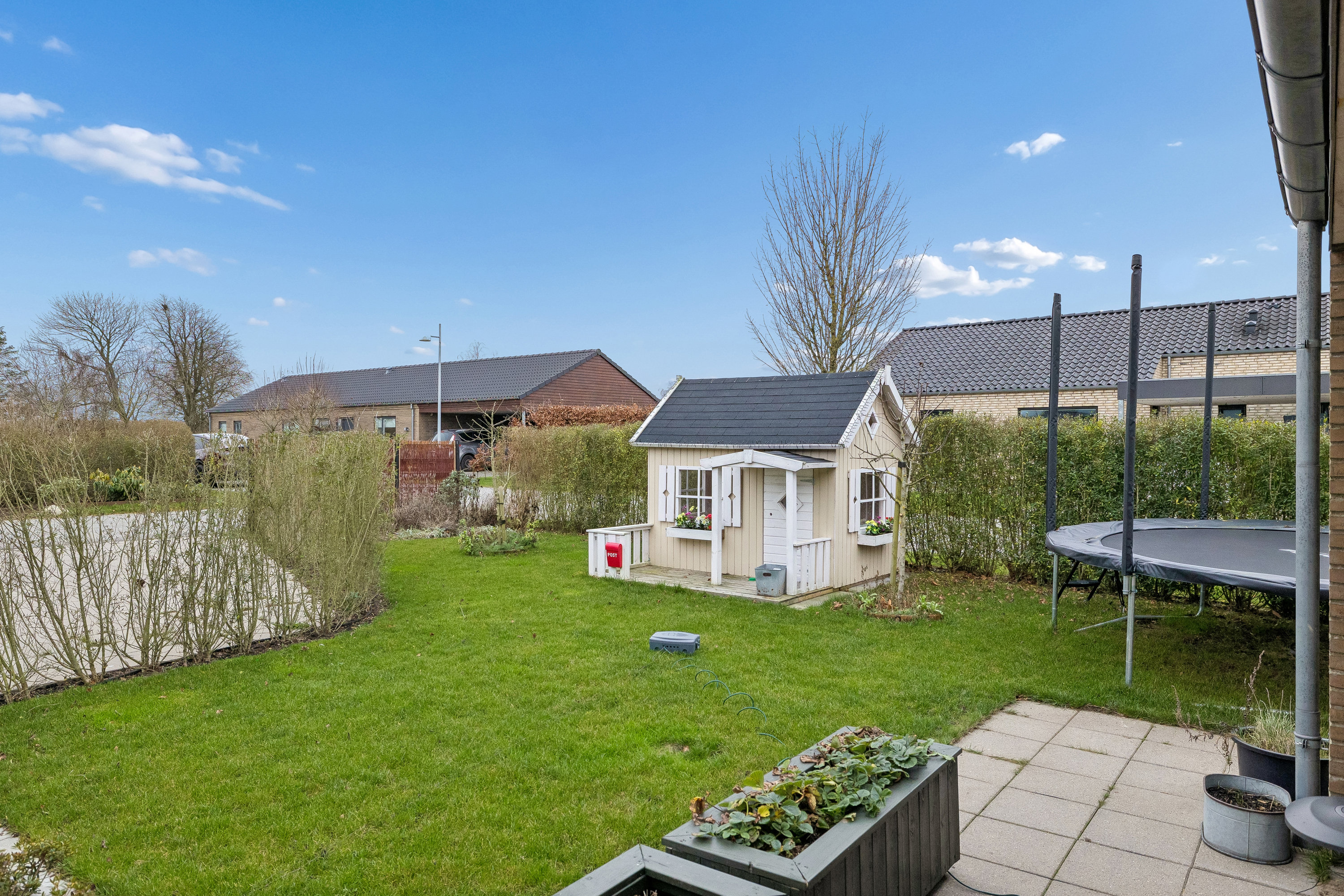 Fremhævet have billede i fuldskærmstilstand. Billede af Agerhønebakken 30, 8660 Skanderborg