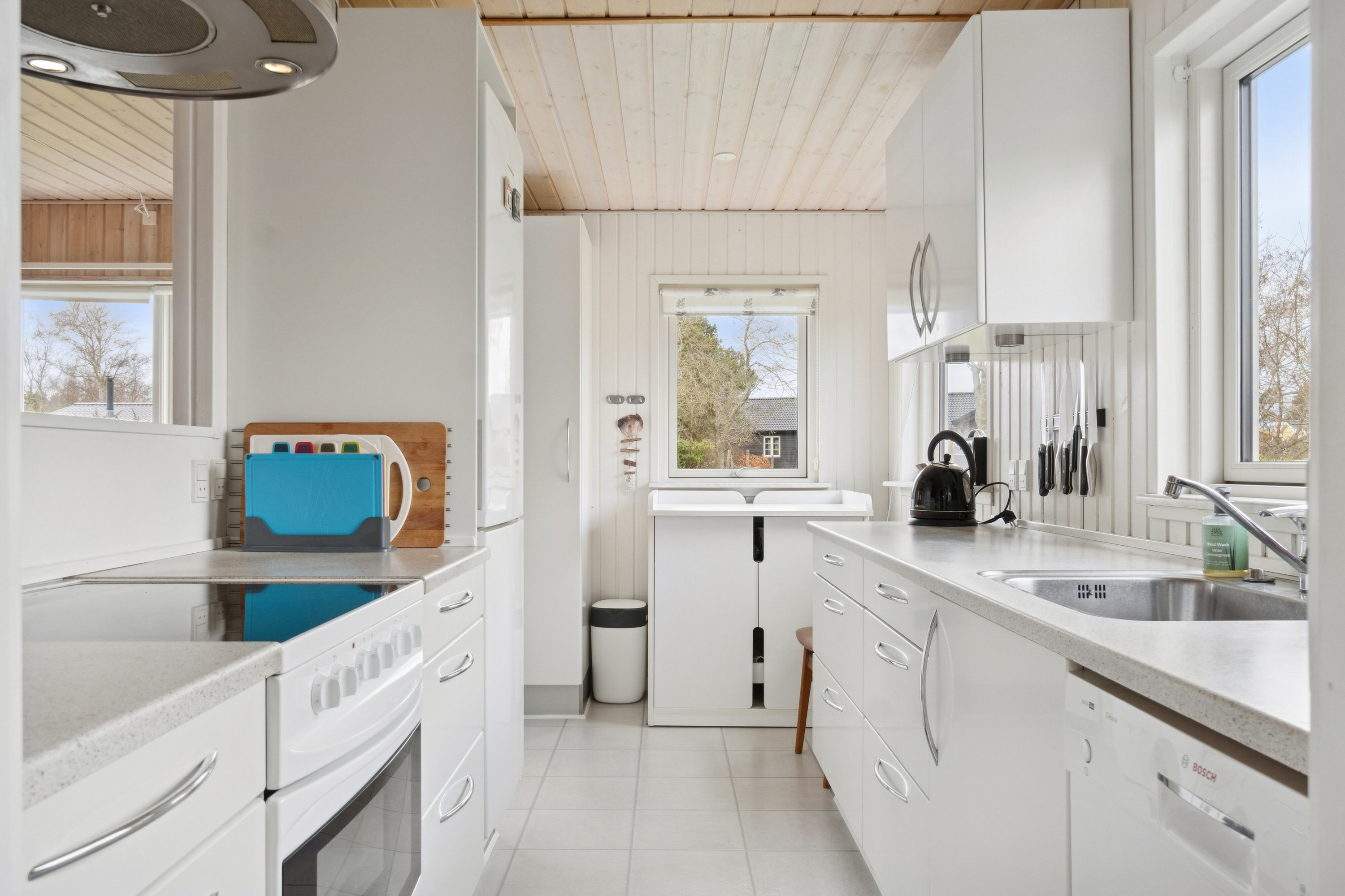 Fremhævet køkken billede i fuldskærmstilstand. Billede af Musvitvej 4, Kirke Stillinge, 4200 Slagelse