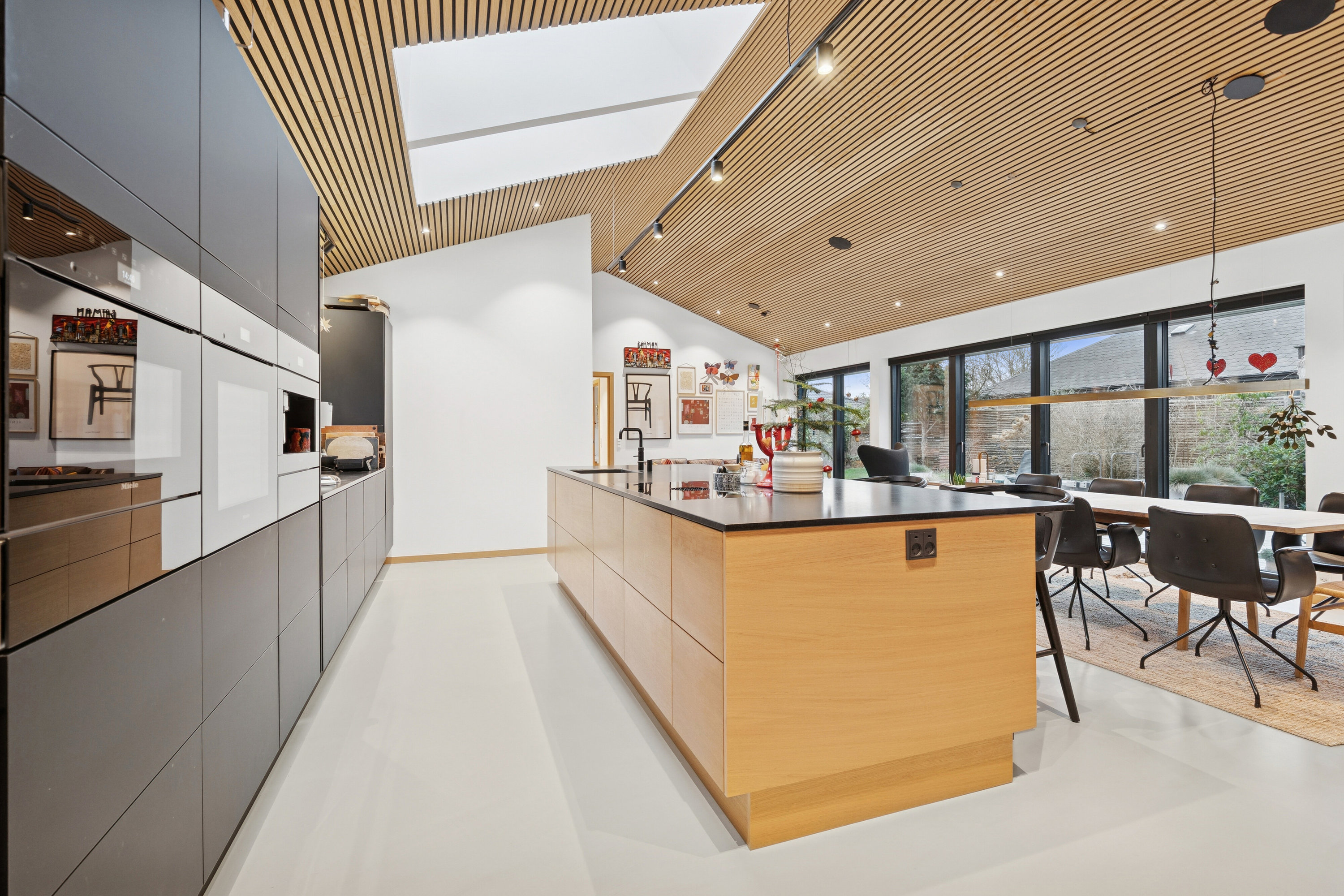 Miniaturebillede 1: køkken. Billede af Søndervej 38A, 2830 Virum