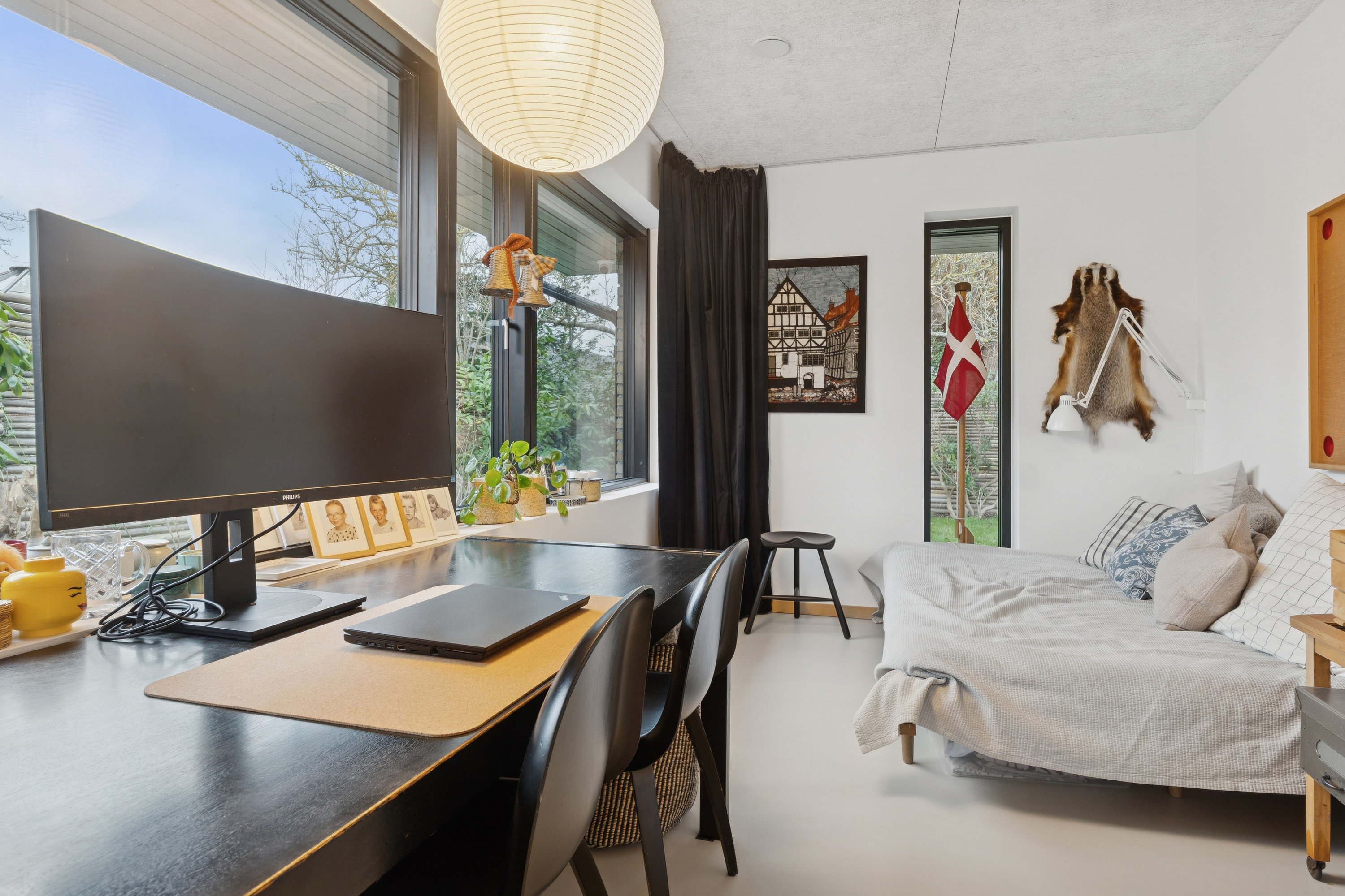 Fremhævet soveværelse billede i fuldskærmstilstand. Billede af Søndervej 38A, 2830 Virum