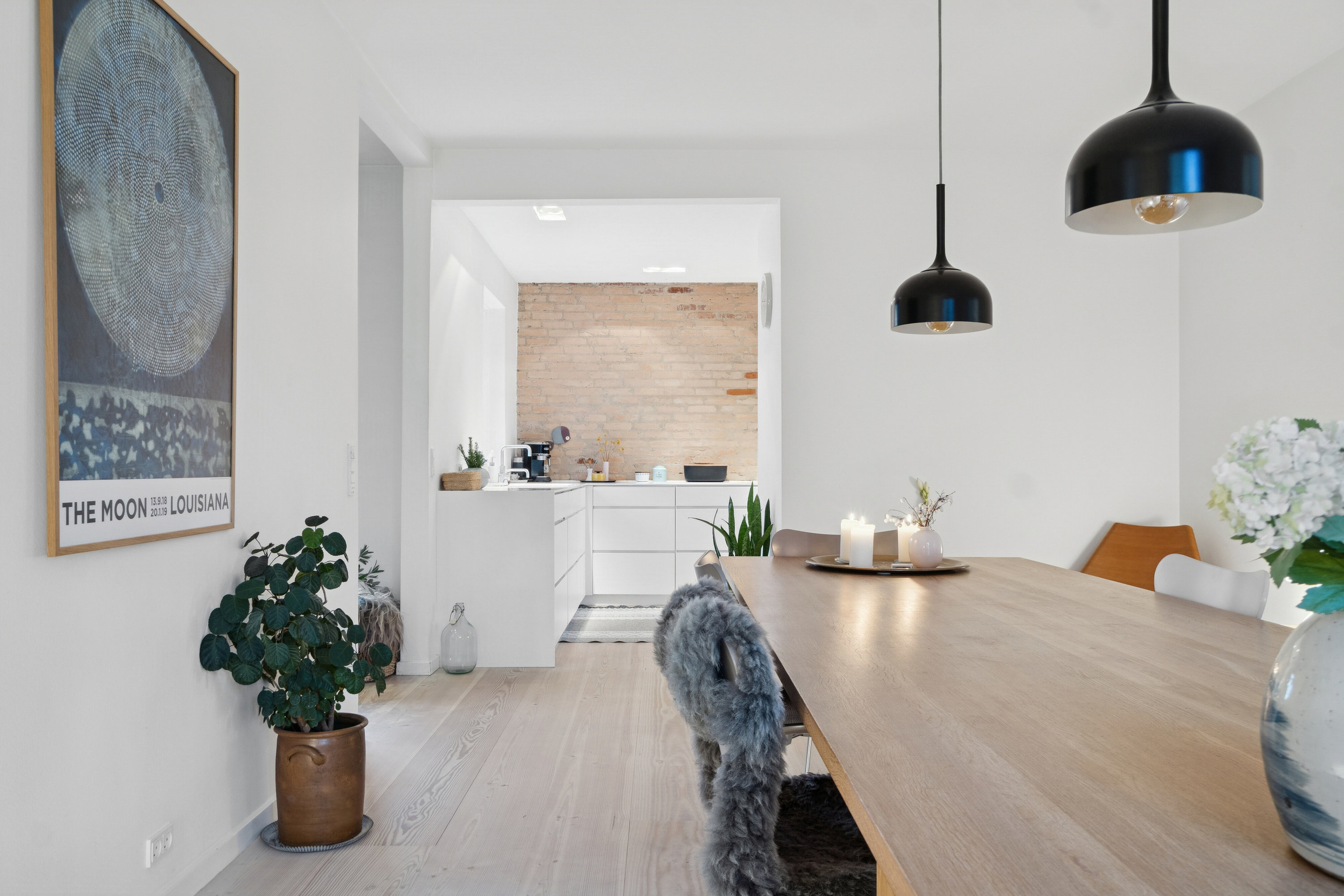 Fremhævet spisestue billede i fuldskærmstilstand. Billede af Søndervej 21, 2830 Virum