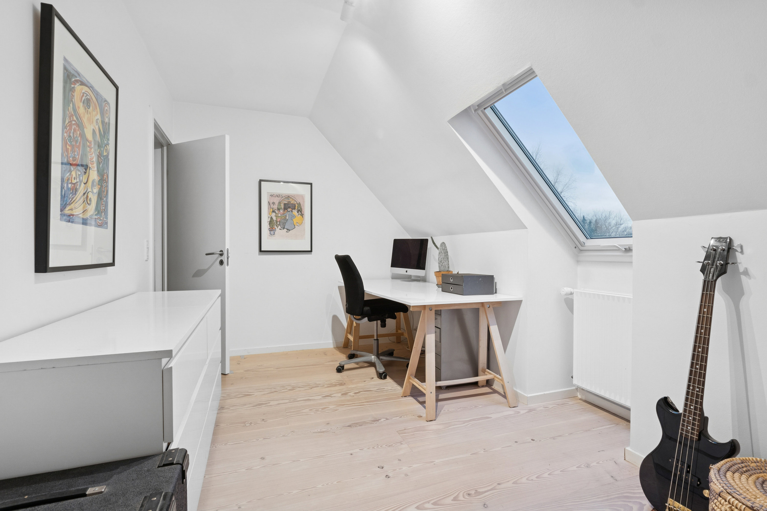 Fremhævet arbejdsværelse billede i fuldskærmstilstand. Billede af Søndervej 21, 2830 Virum